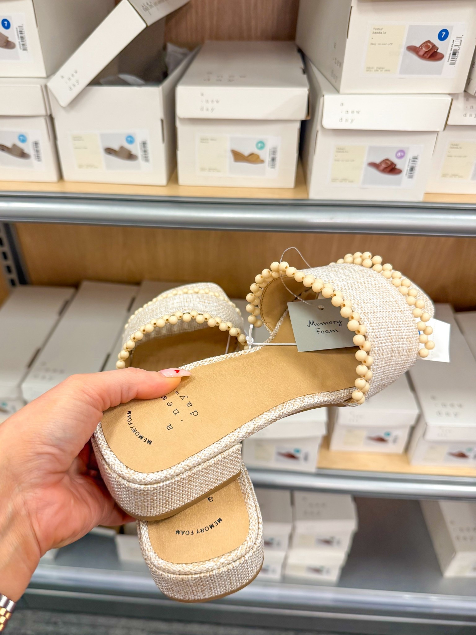 Spring sandals 🥰 

The little heel is so chic!
Currently $10 off! 





Target style 
Target finds 
Spring shoes 
Resort wear
Vacation outfit 
Spring outfit 
Summer outfit 

#LTKSeasonal #LTKootd