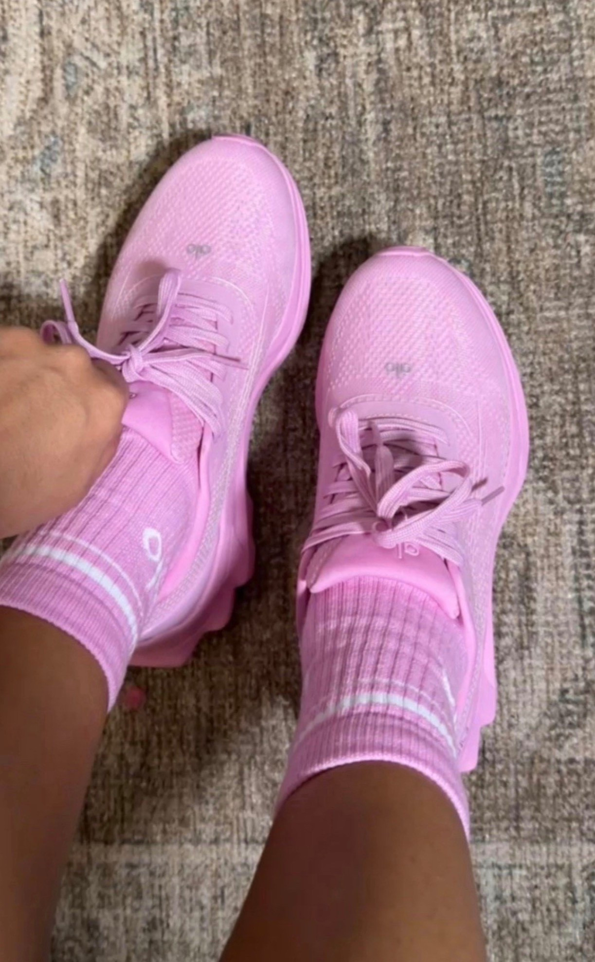 These pink sneakers are too cute not to wear on repeat 💕 Comfortable, lightweight, and the perfect pop of pink for workouts, walks, or everyday errands.

#PinkSneakers #SneakerStyle #ActivewearStyle #GymStyle #WalkingShoes #FitnessFinds #PinkAesthetic #EverydayStyle #ComfortFirst #WorkoutEssentials

#LTKdayinmylife #LTKfitnessgoals #LTKActive