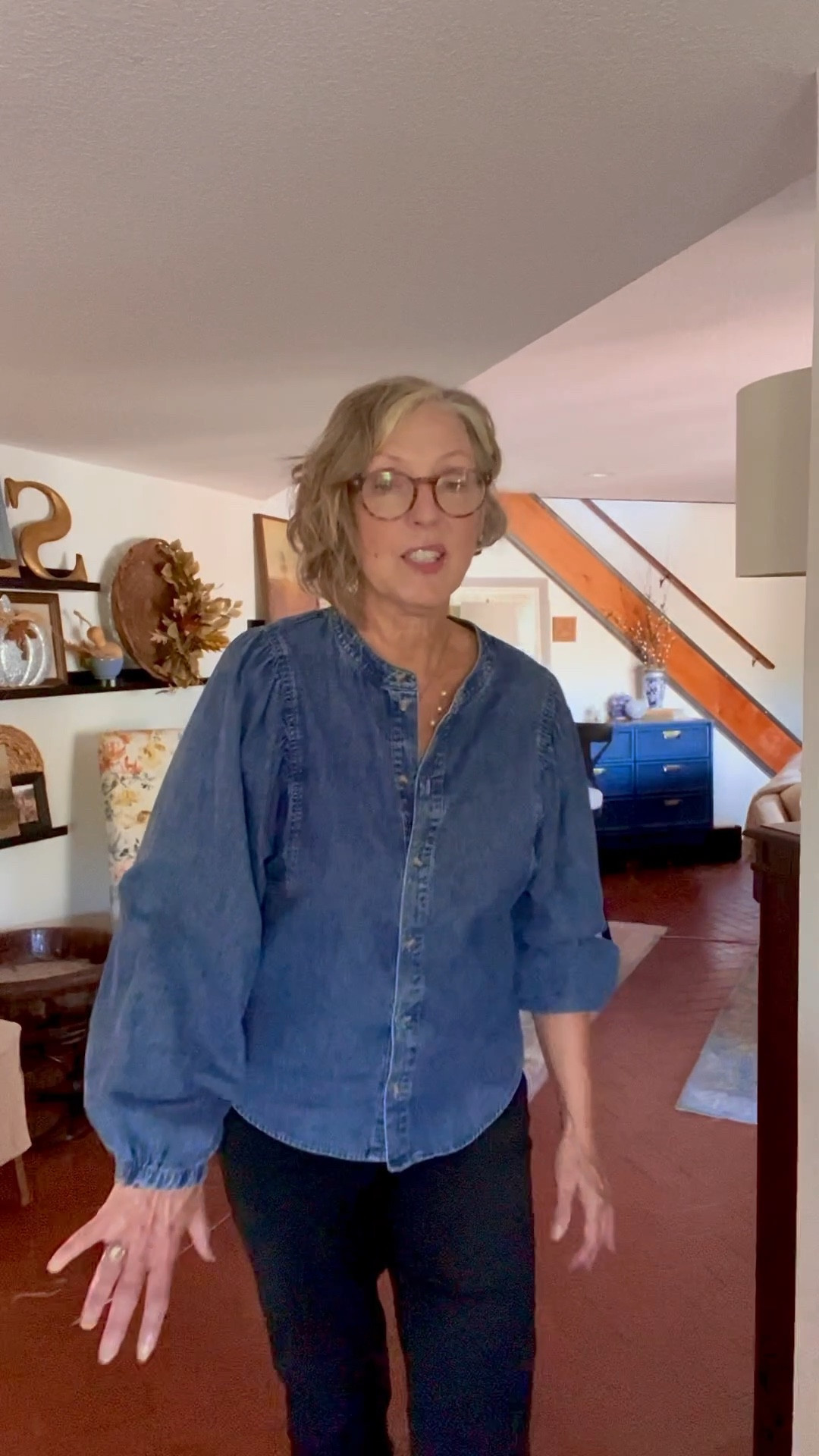 Not your average denim shirt → this one’s soft, drapey + full of details (hello, square armholes + oversized sleeves 👀). True to size + pairs with everything.

#denimshirt #fallmusthave

#LTKFindsUnder50 #LTKOver40 #LTKStyleTip