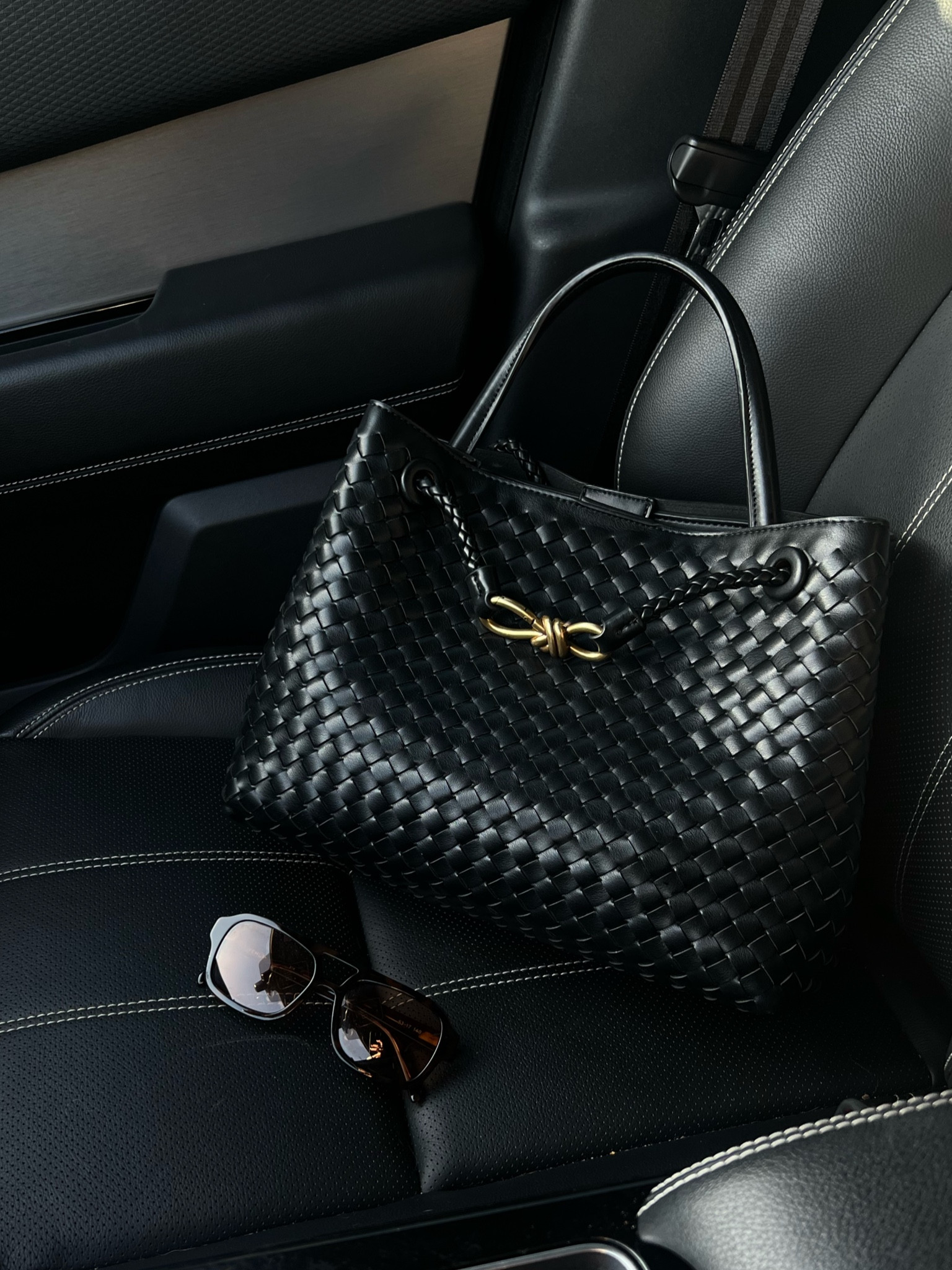 My two fav accessories!!