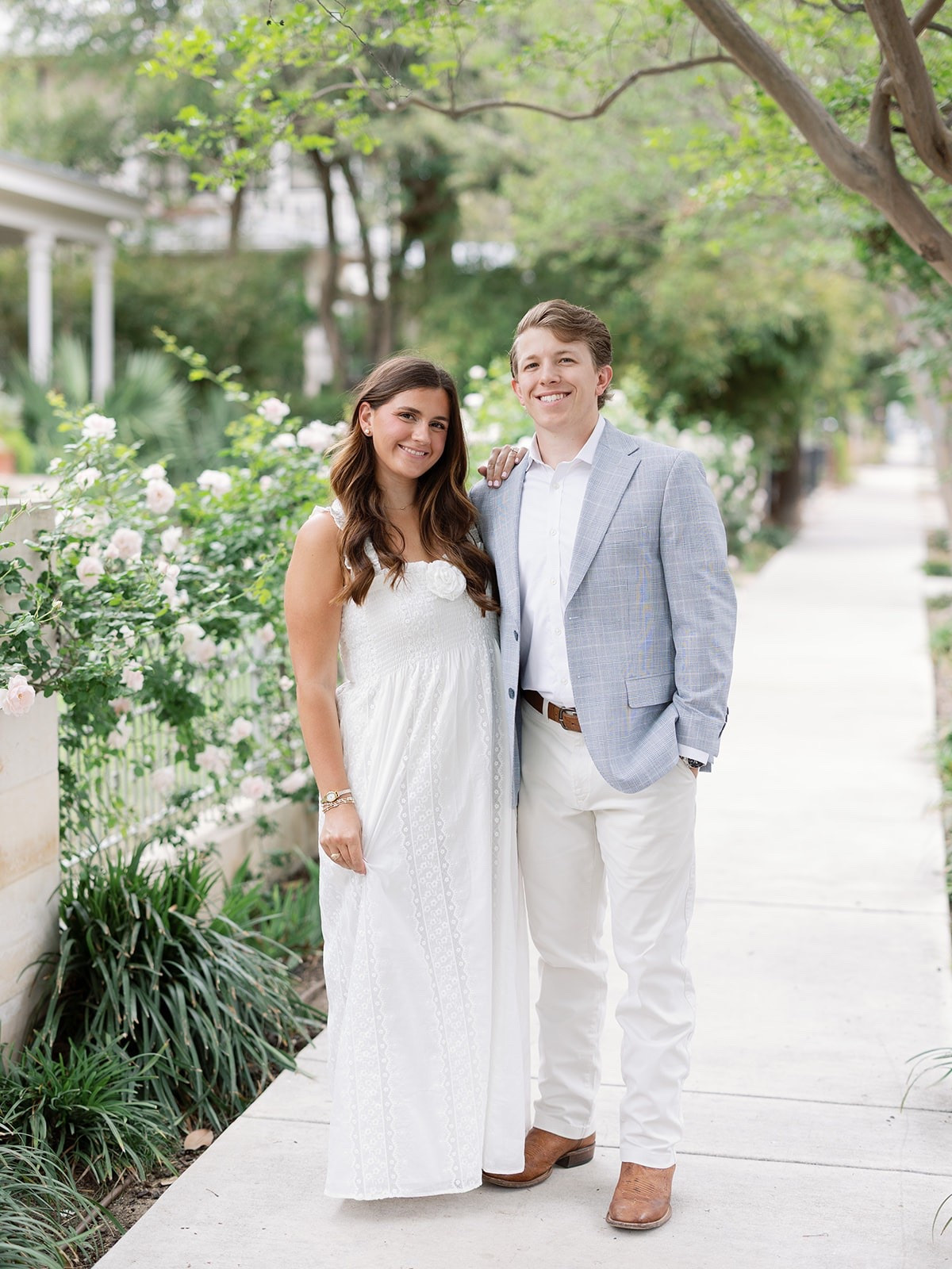 Engagement pics dress!!