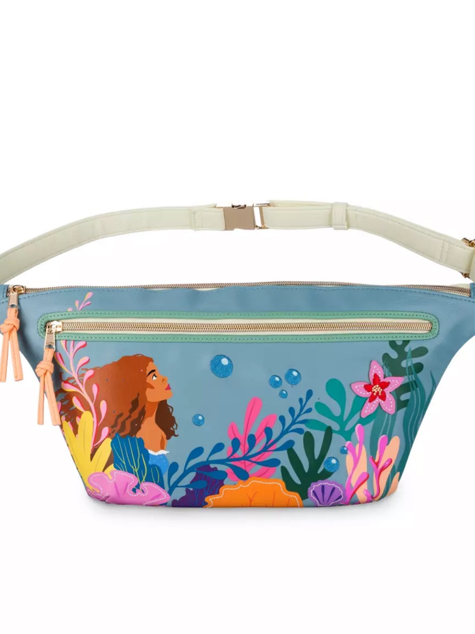 This is so cute! Giving SCL VIBES  

#LTKfit #LTKFind #LTKitbag