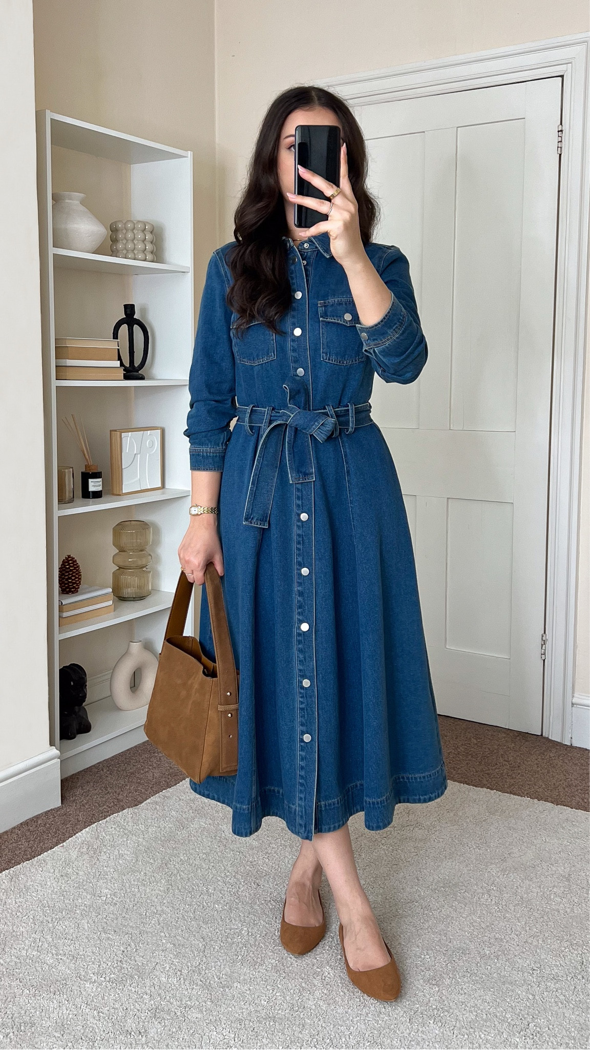 Smart casual transitional outfit. Dress is Reiss, wearing size UK8.

#LTKeurope #LTKautumn #LTKuk