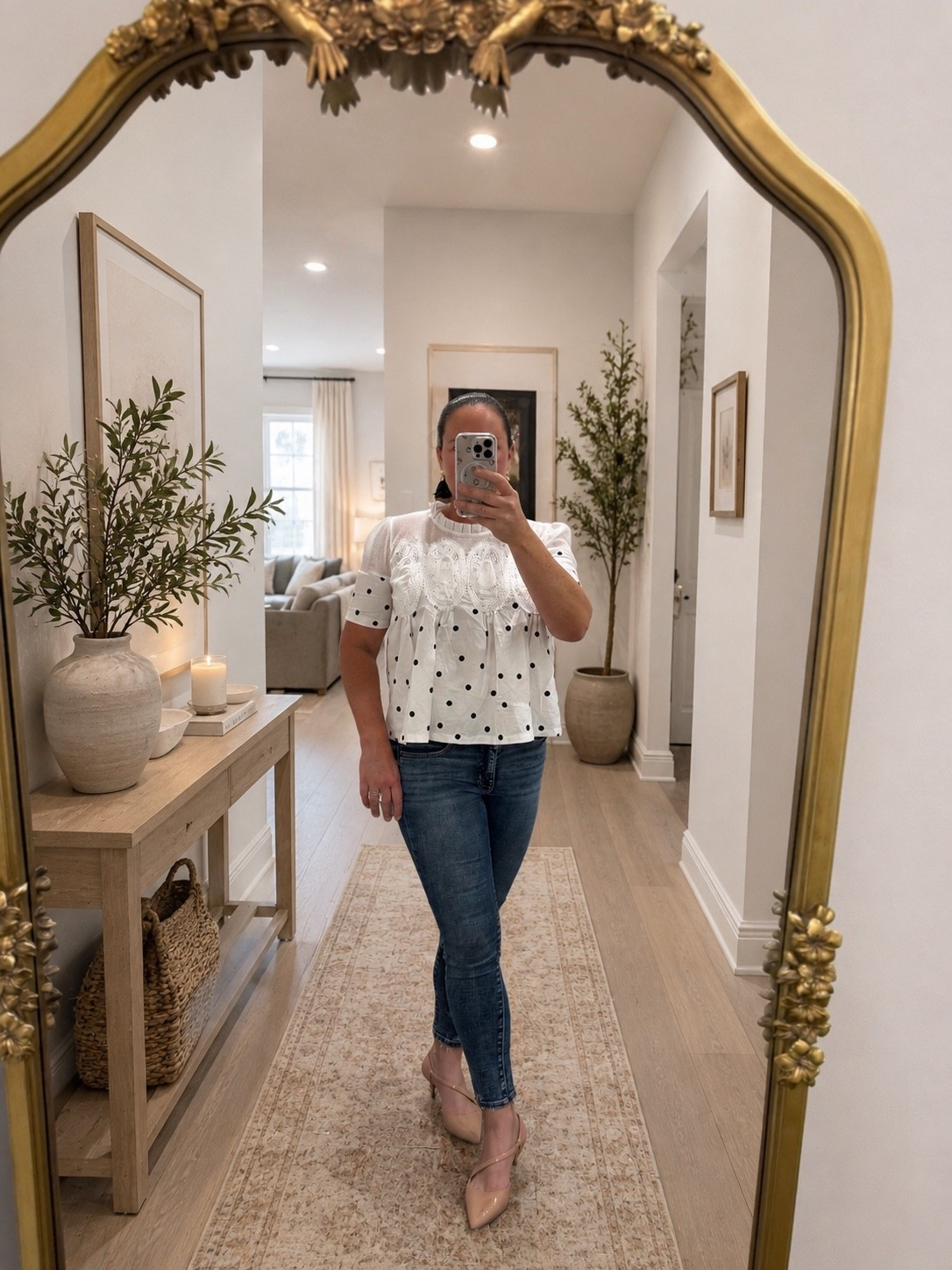 Perfect dupe top!! TTS - wearing a M

#LTKootd #LTKmomlife #LTKWorkwear