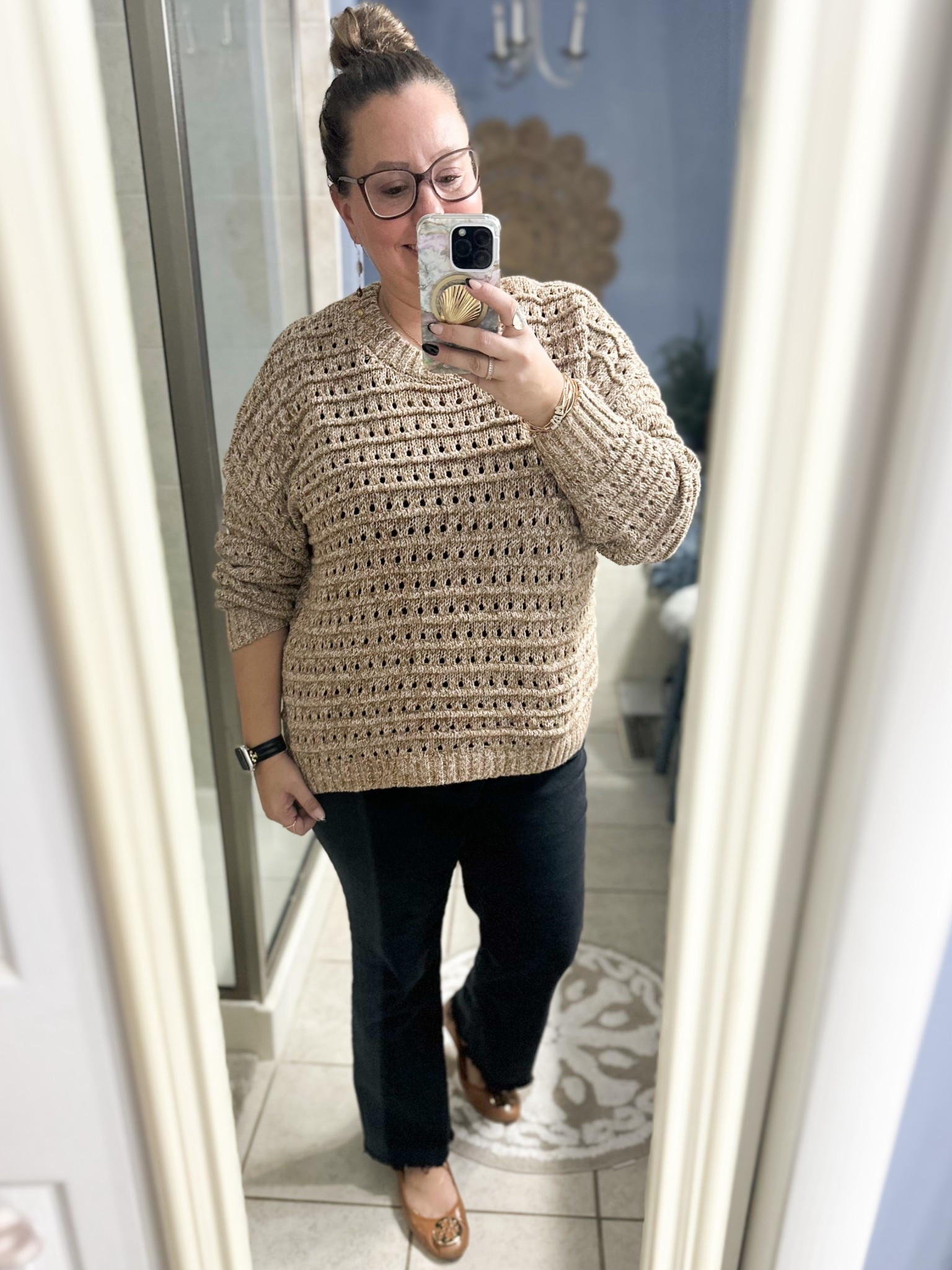 This sweater from @loft is so good and currently 50% off! 

#LTKSaleAlert #LTKSeasonal #LTKOver40