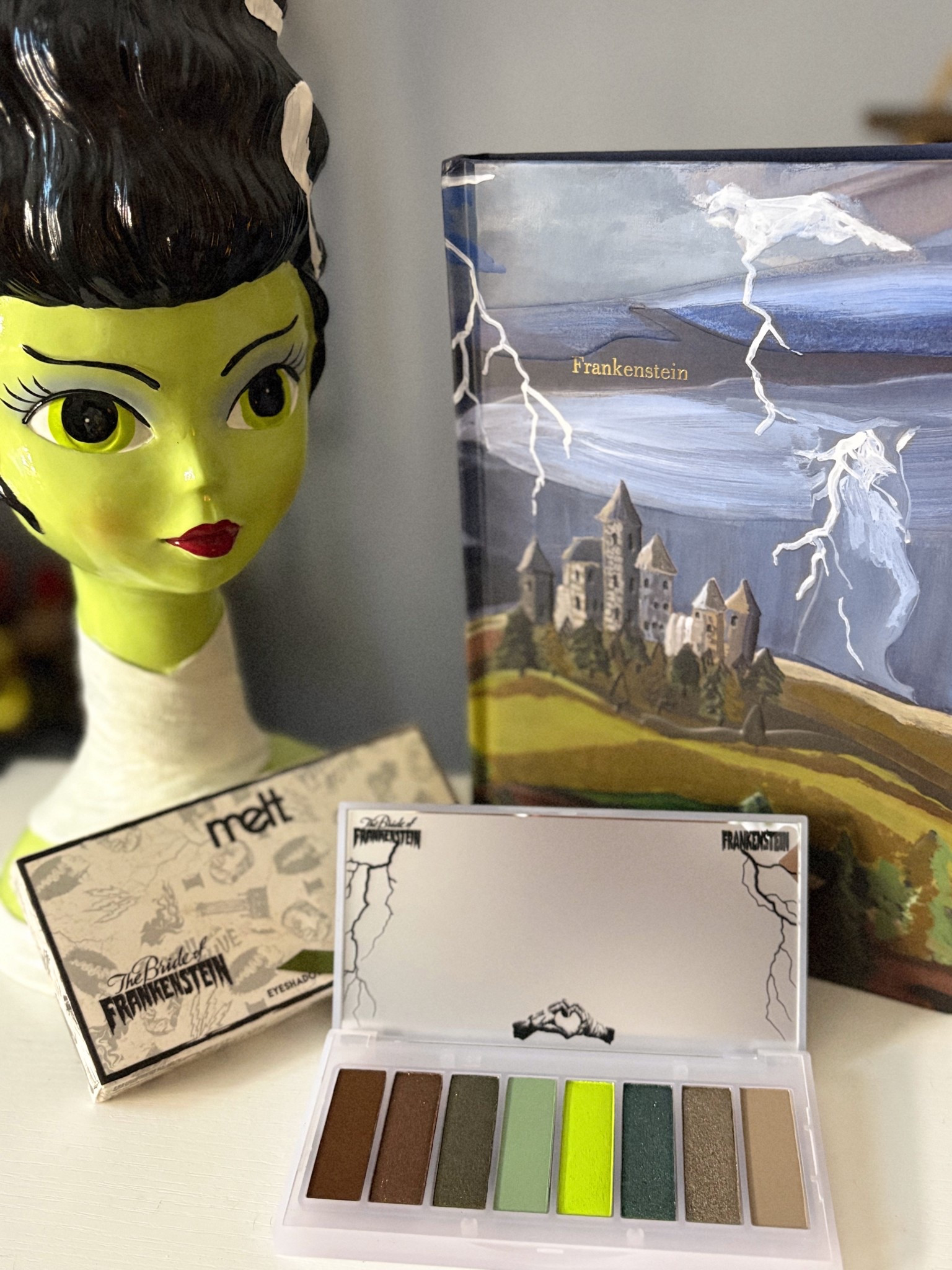 bride of frankenstein eyeshadow!! 

#LTKBeauty #LTKHome #LTKSeasonal