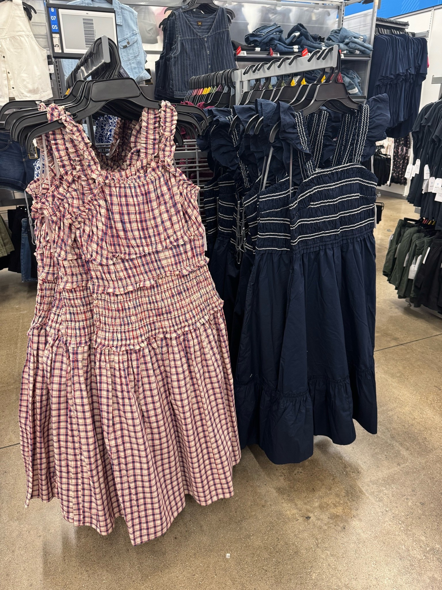 New Walmart summer dresses! ☀️

Time and Tru Women's and Women's Plus Sleeveless Smocked Peasant Midi Dress, Sizes XS-4X / Time and Tru Women's and Women's Plus Sleeveless Smocked Cotton Midi Dress, Sizes XS-4X 

Church dress / wedding guest dress / event dress / summer dresses / beach vacation dress / 4th of July dress

#LTKSeasonal #LTKTravel #LTKootd