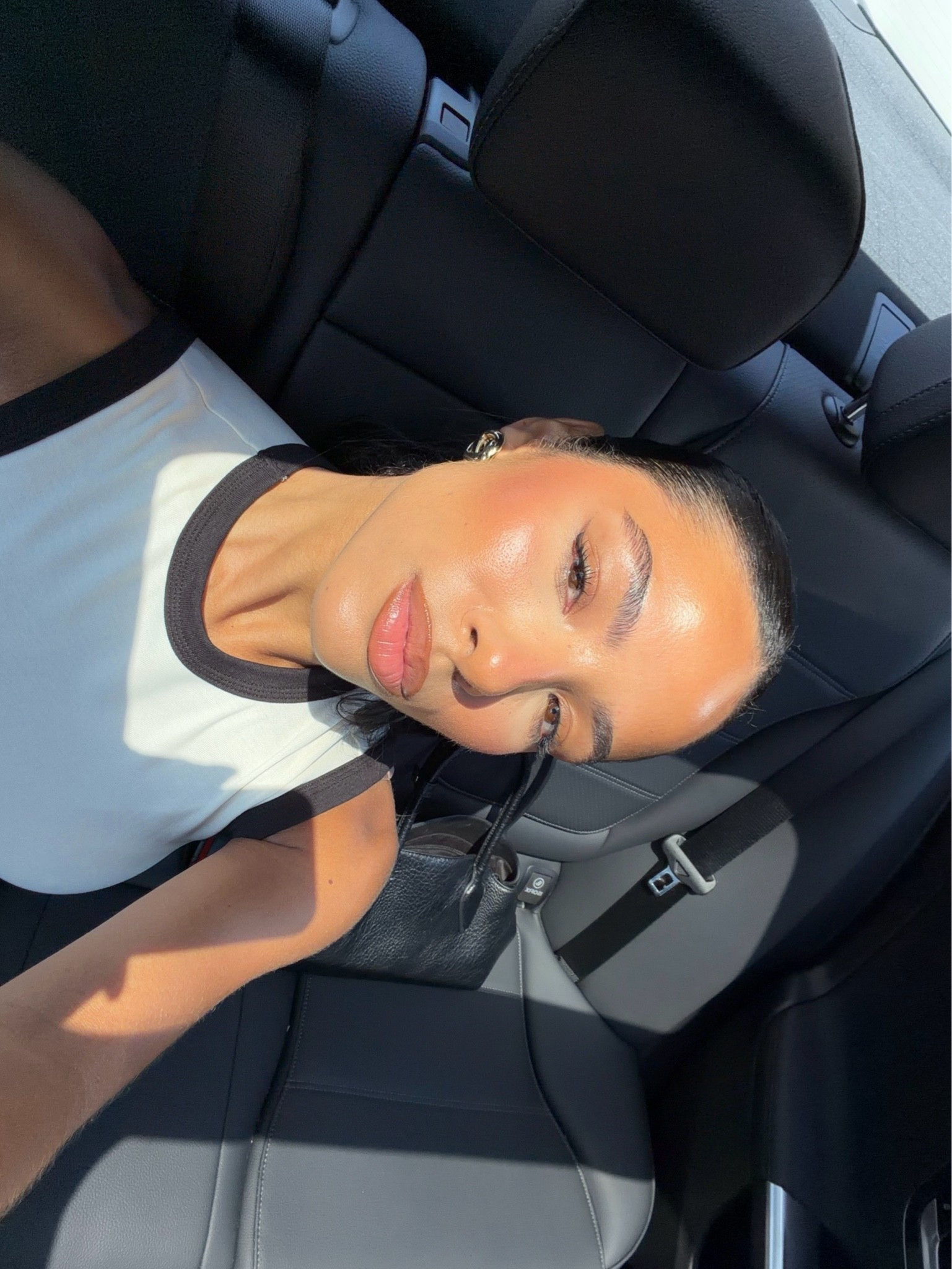 makeup routine - •
kylie cosmetics, hourglass, maybelline,
rhode, rhode pocket blush, huda beauty, fenty beauty, anastasia beverly hills, haus labs

#LTKbeauty #LTKuk #LTKspring