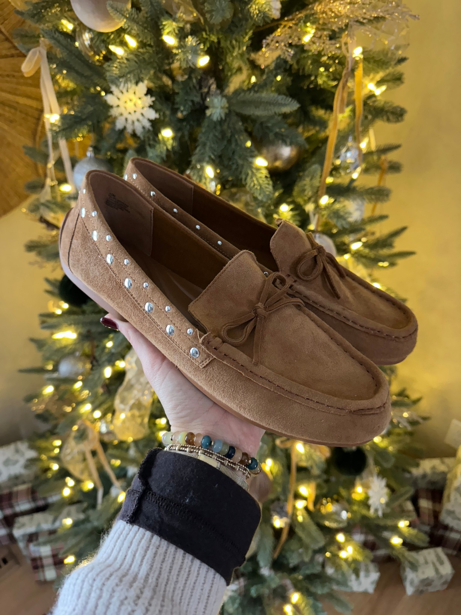 Absolutely smitten with my new moccasins. This style is starting to trend and I’m here for it. These are a splurge but so incredibly comfy! 