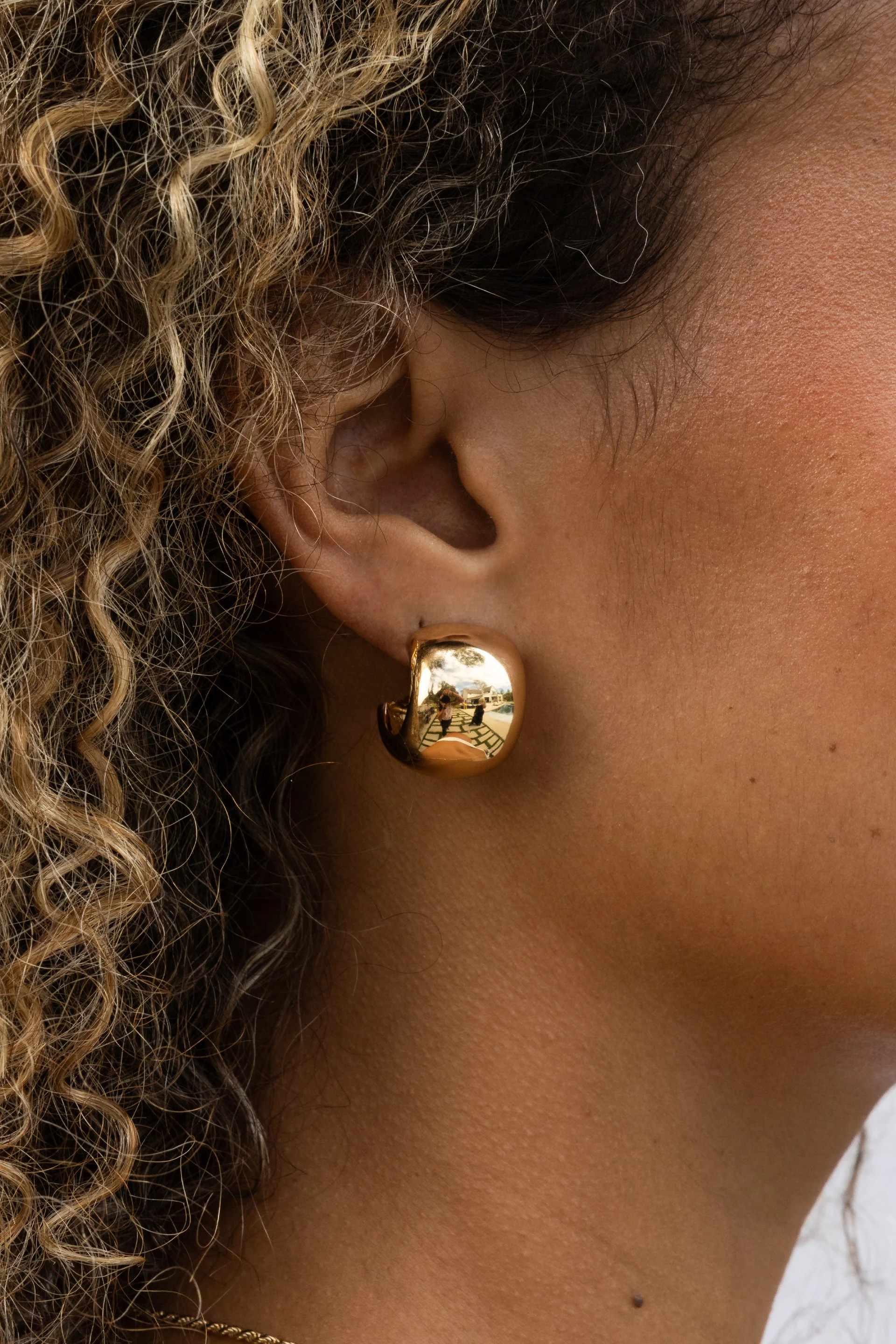 Camilla Hoops | Miranda Frye Inc.