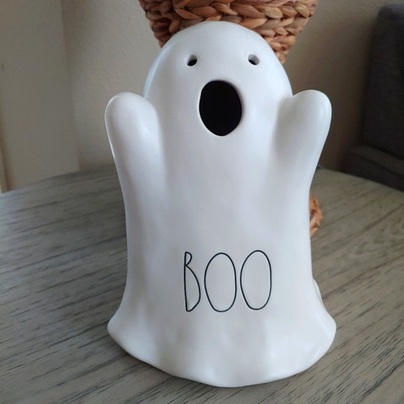 New?Rae Dunn BOO Ghost Figure | Poshmark