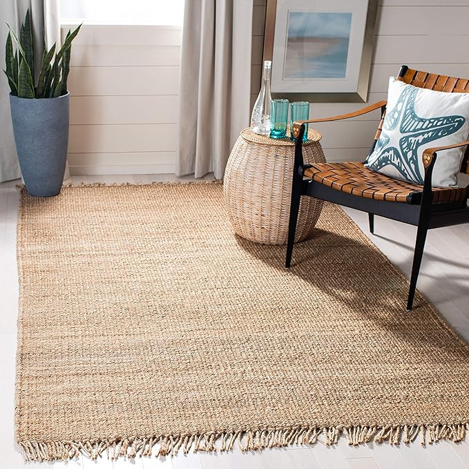 SAFAVIEH Natural Fiber Collection Area Rug - 6' x 9', Natural, Handmade Boho Fringe Woven Jute, I... | Amazon (US)