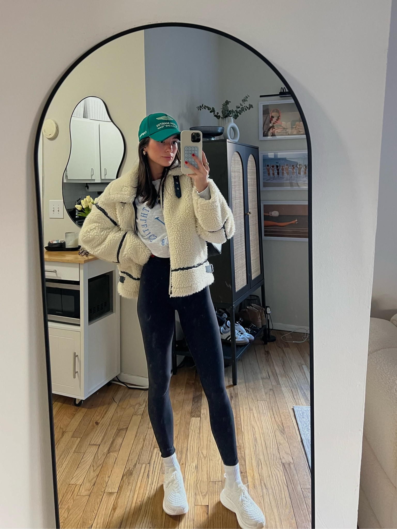 Off to go spend $9 on a latte 🫶🏻☕️