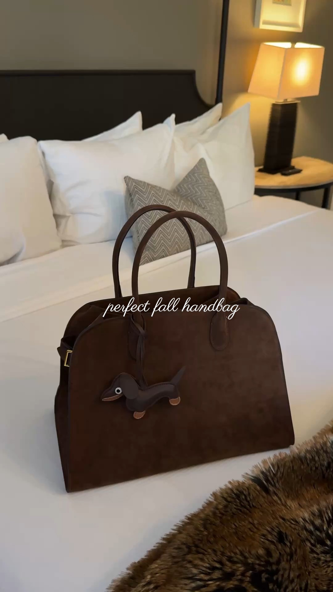 Perfect suede fall handbag - super roomy inside - from Amazon!

Fall finds, chocolate brown, suede bag 

#LTKSeasonal #LTKFindsUnder100 #LTKFindsUnder50