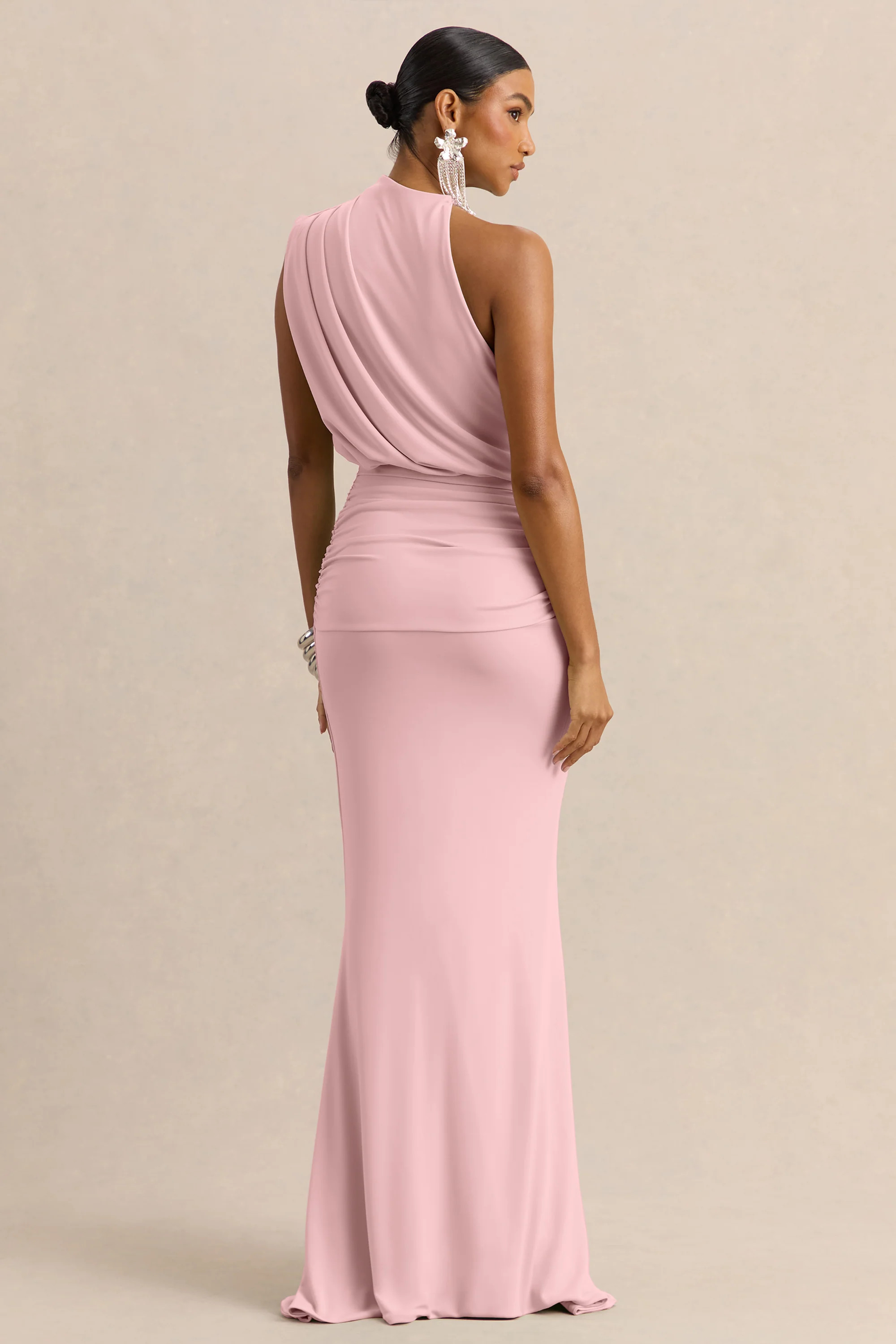 Umaira | Light Pink High-Neck Maxi Dress | Club L London