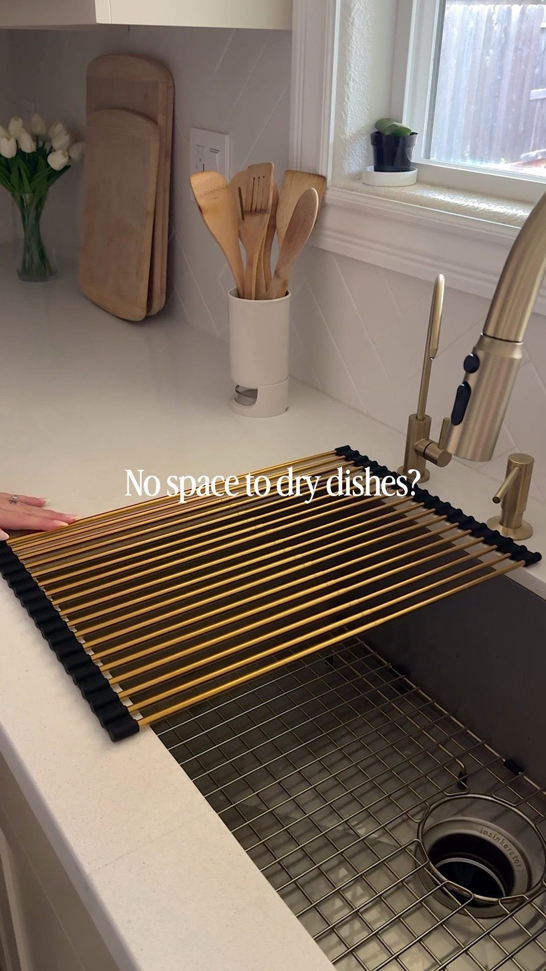 This expandable rack saves counter space and gives your dishes a place to dry!

#amazon #amazonhome #amazonfinds amazon find, dish rack, kitchen storage, counter space organization, home essentials

*affiliate link