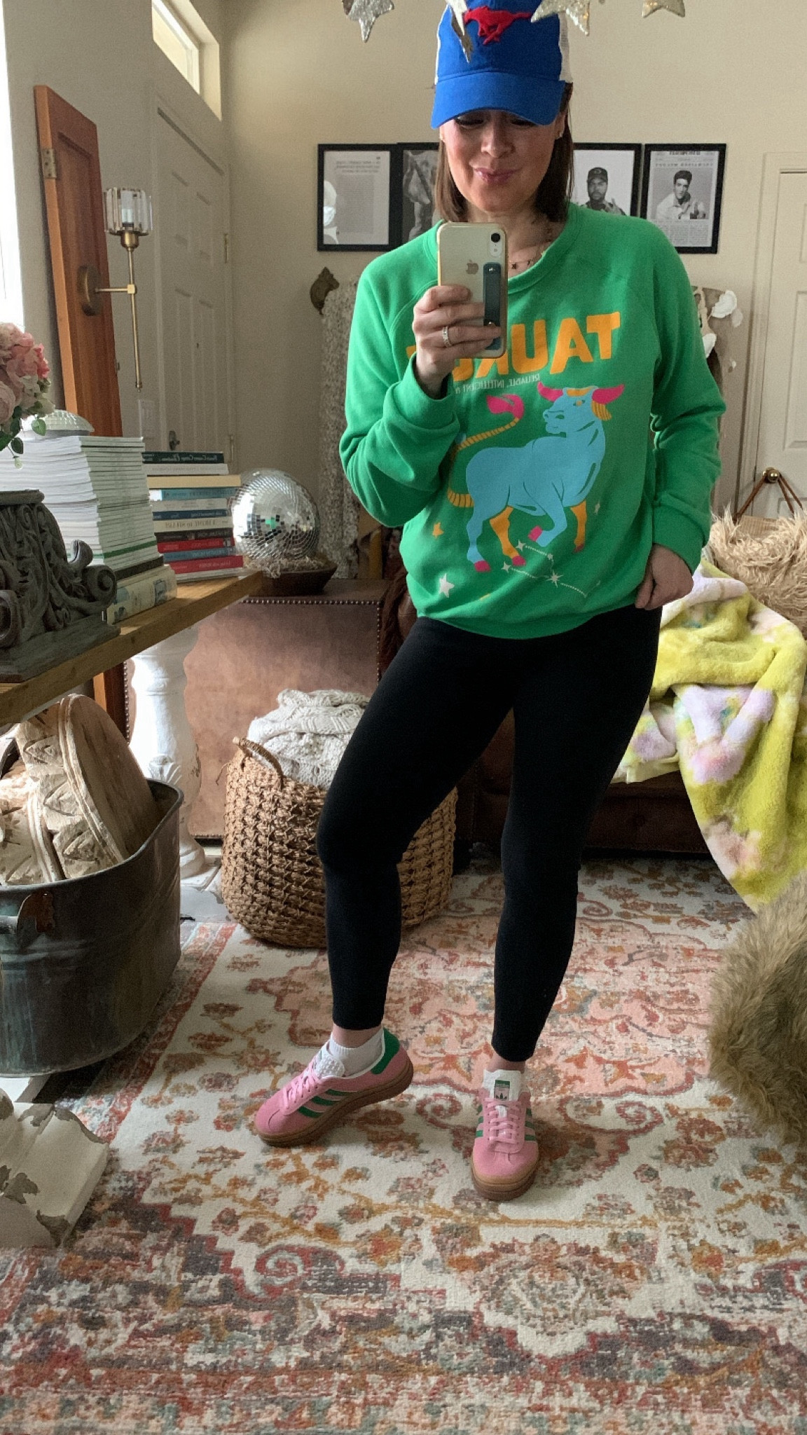 When shopping Victoria Emerson use my discount code: 50Ali

Cozy clothes
Winter outfit 


#LTKshoecrush #LTKsalealert #LTKstyletip #LTKfitness