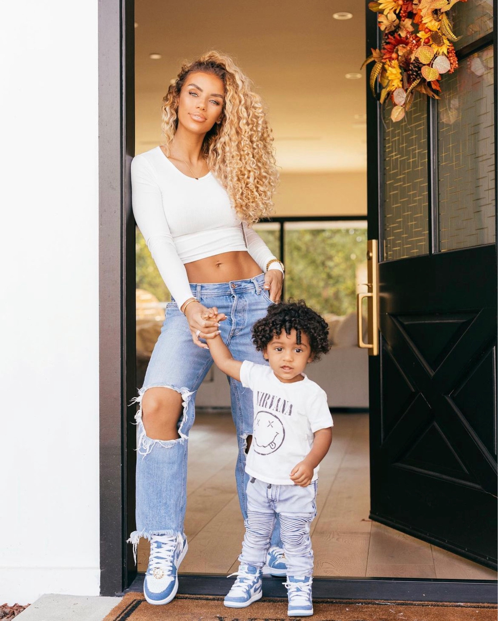 I love a white shirt & jeans moment🥰

#LTKfamily #LTKstyletip #LTKkids