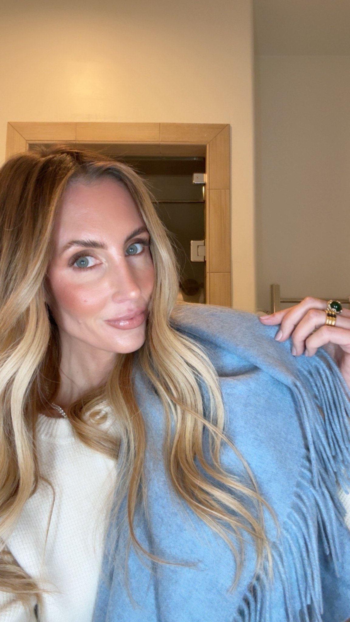 #QuincePartner This throw comes in so many beautiful colors, I am obsessed! @onequince 