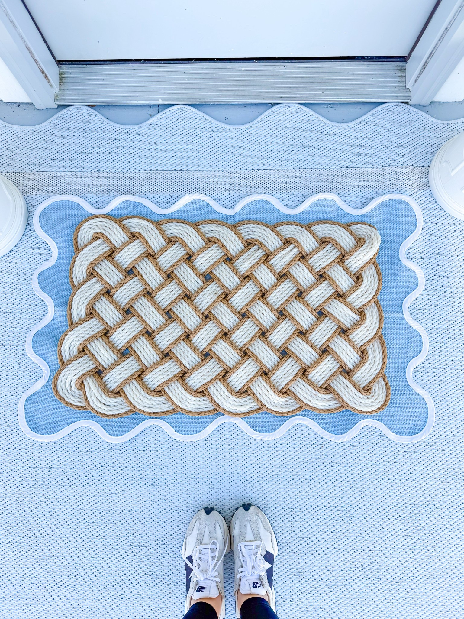 These scalloped layered door mats! 🥰 





Coastal aesthetic 
Layering rug
Front door rug 
Front door mat
Coastal living 
Walmart home
Walmart finds 
Grandmillenial 
Preppy aesthetic 
Spring decor 
Front porch decor  

#LTKSeasonal #LTKHome