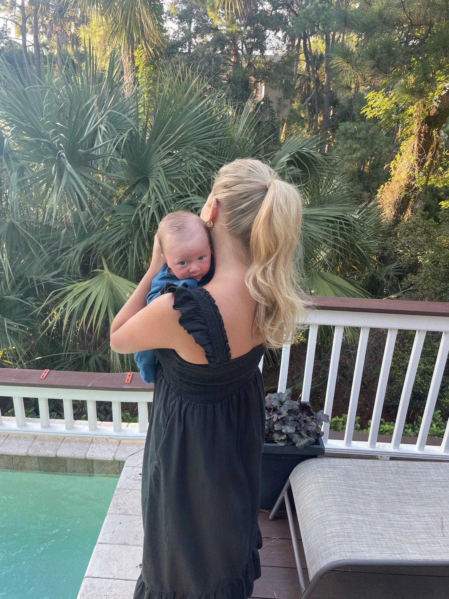 Have worn this comfy dress so many times postpartum 🖤 linking other postpartum essentials as welll

#LTKBaby #LTKBump