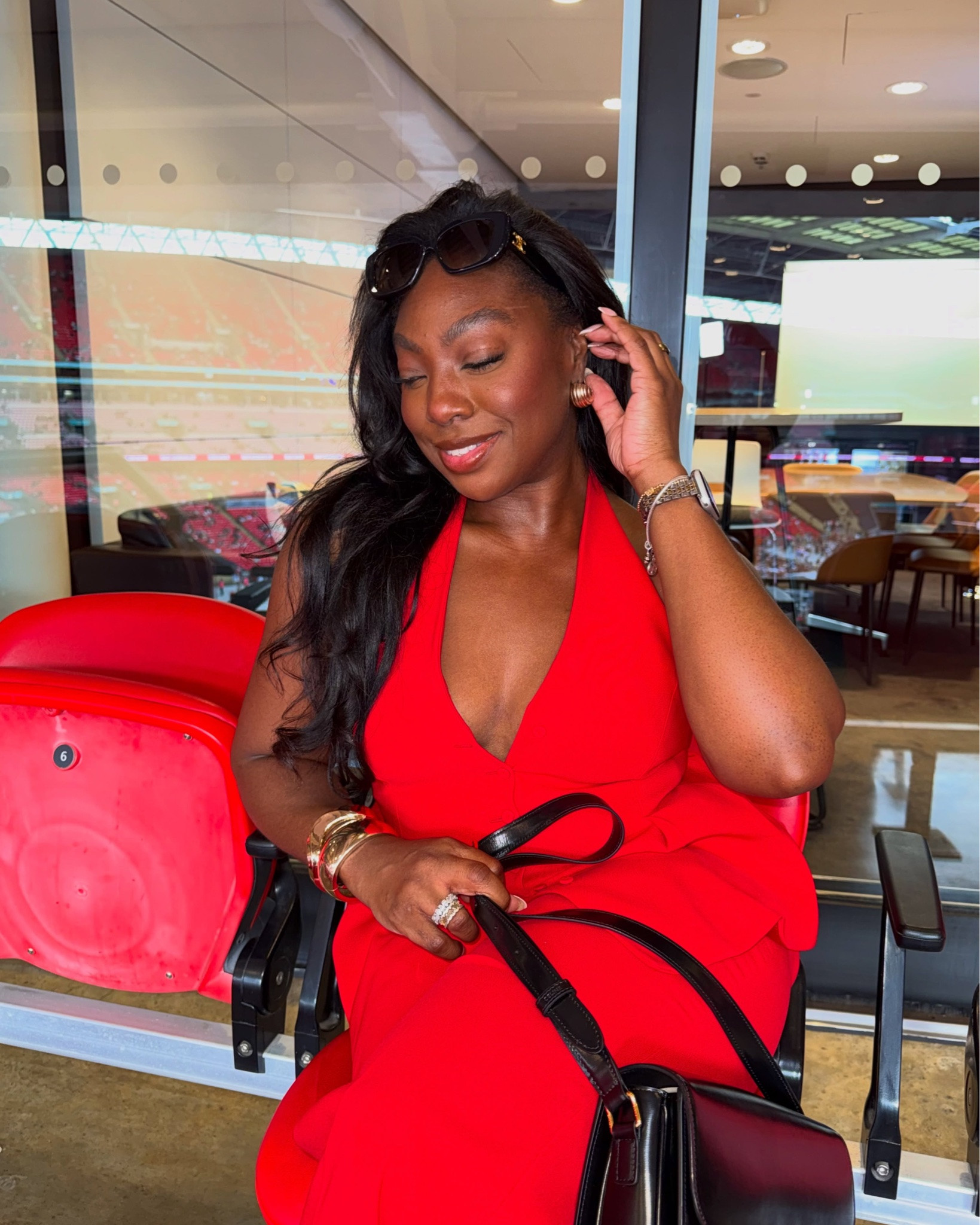 Bring back male yearning…😍🙌🏾❤️
I had an amazing evening being serenaded by @brunomars on his Romantic Tour with @champneysspas 😍

We got treated like VIPs in their private viewing box and the evening was filled with food, laughter, dancing & yearning!! Also, I have to not that the evening was made even better with the amaaazing ladies I spent it with!

I of course was belting all of my favourite songs, and the night has made me come to a realisation. Ladies… let’s start a petition to bring back worldwide male yearning please!… This night was 10/10!

#wellnessuk #brunomars #theromantictour #midsizeoutfitinspo #outfitofthenight @pureprkelly @pureprlondon

#LTKstyletip #LTKmidsize #LTKuk