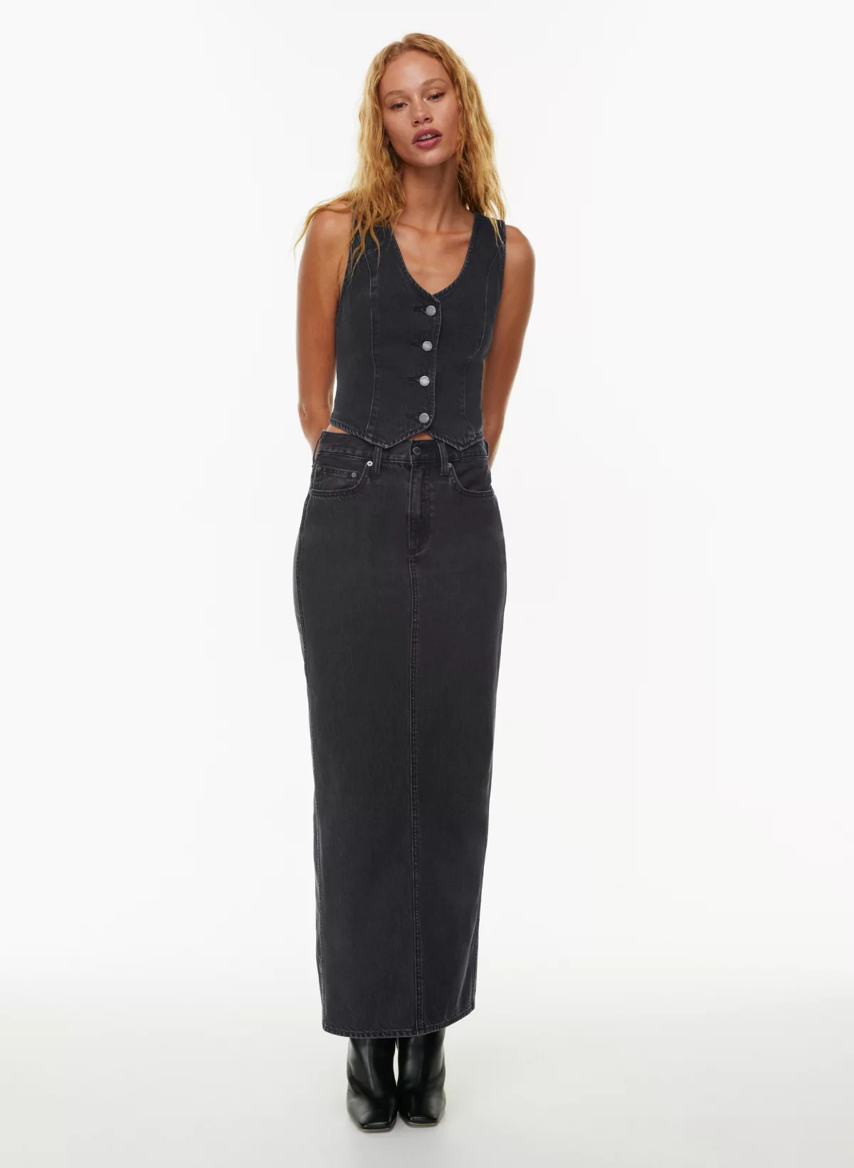 THE '90S PENCIL MAXI DENIM SKIRT | Aritzia