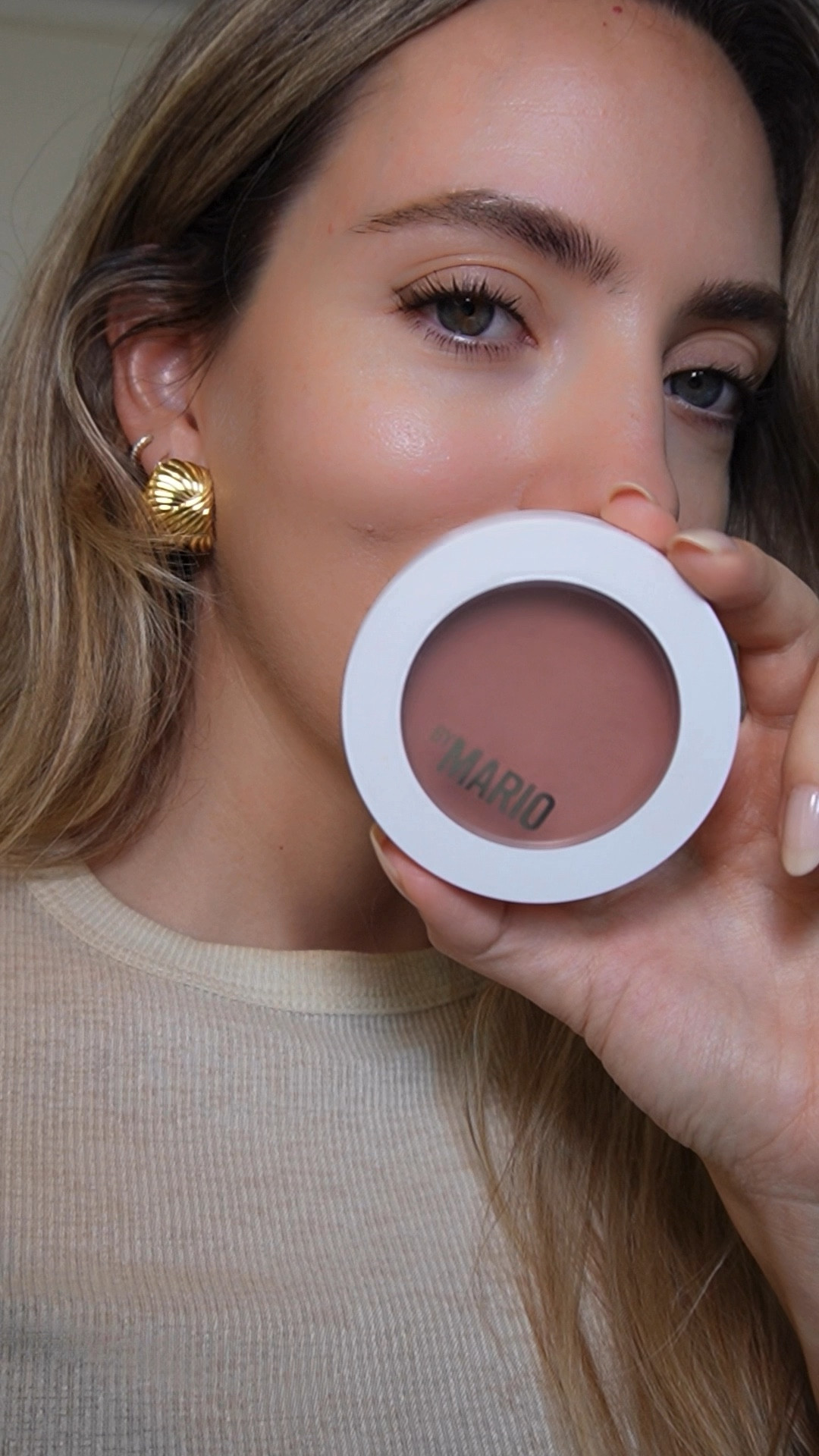 Need the most natural blush? 🌸

The @makeupbymario soft pop plumping blush veil in Bare Blushing.

This is a neutral natural pinky blush that looks exactly like skin!

It’s not too matte nor too glowy.

It’s extremely build able.

And of course quick!

I use the F1 brush and I love it 🤎

#LTKFindsUnder50 #LTKBeauty #LTKVideo