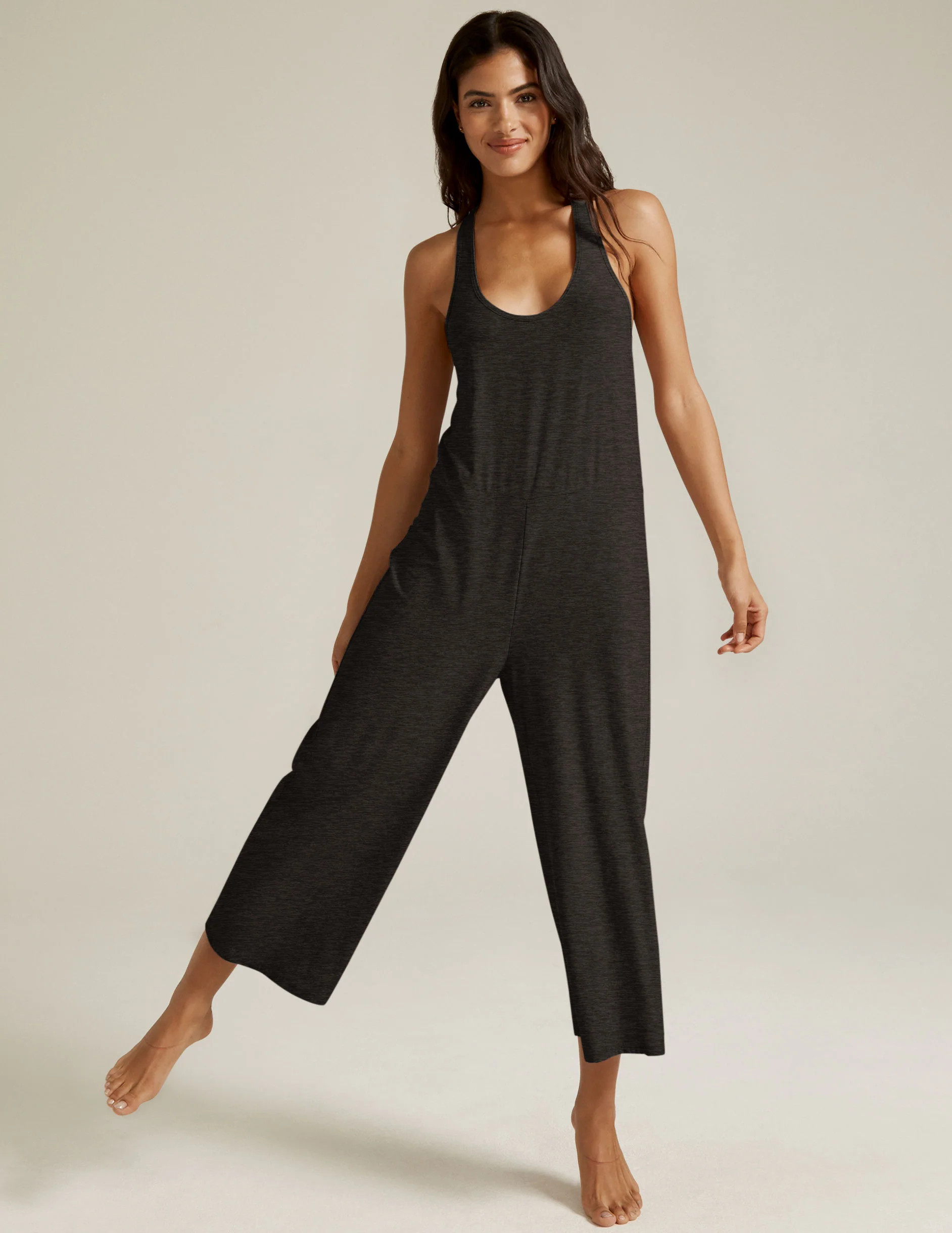 Featherweight Everyday Lounger Midi Jumper | Beyond Yoga | Beyond Yoga
