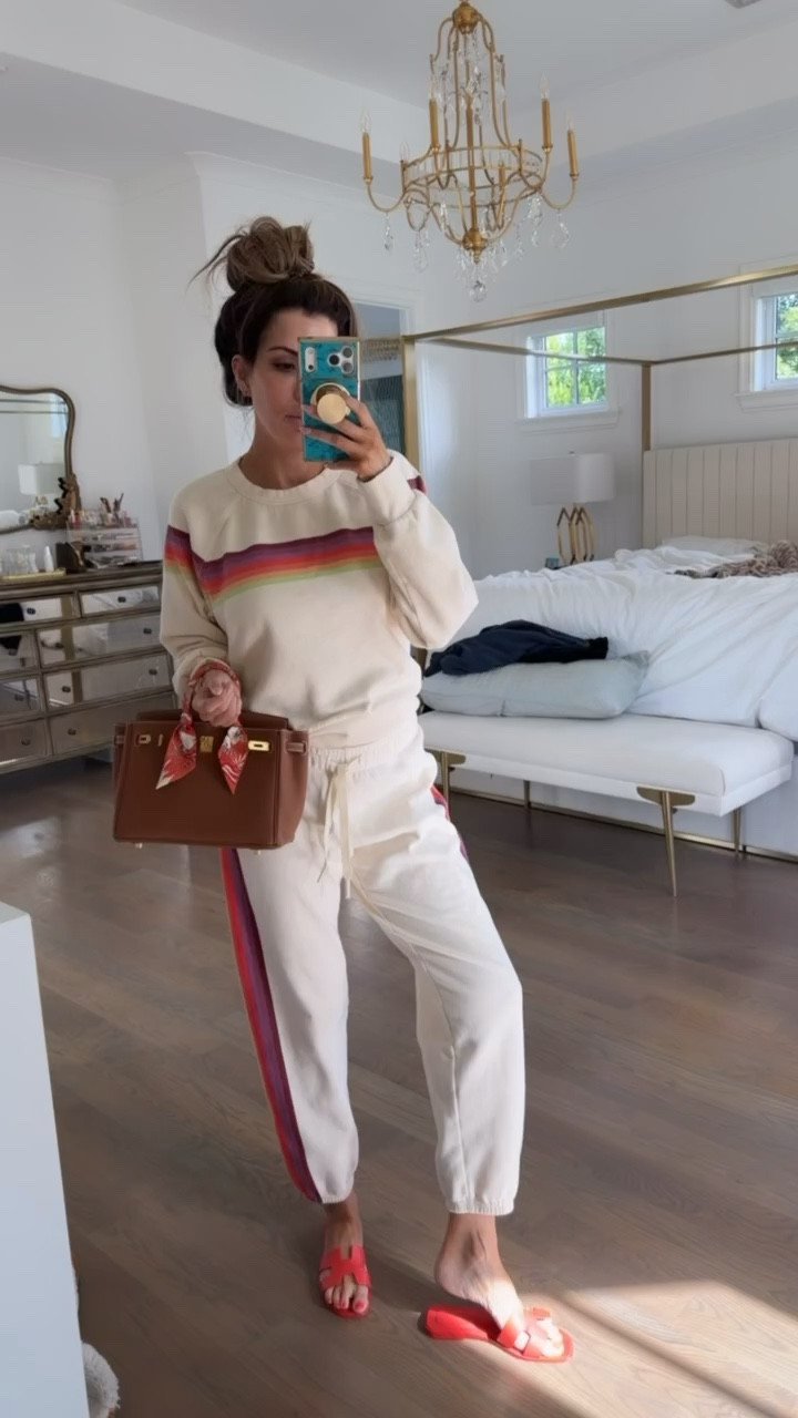 NSALE!! This set I got while pregnant is on sale at Nordstrom! I’m wearing a medium!

NSALE, Nordstrom Must Haves, Nordstrom Sale, Nordstrom Anniversary Sale, Nordstrom Fashion, Nordstrom Finds, Nordstrom Jewelry, Nordstrom Shoes, Nordstrom Sunglasses, Travel Sets, Emily Gemma

#LTKSaleAlert #LTKdayinmylife #LTKTravel