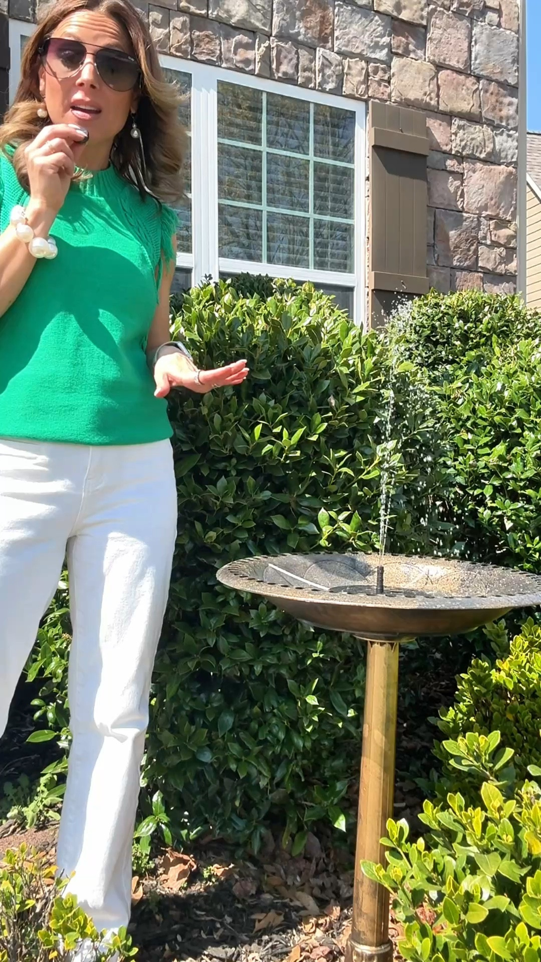 This bird bath with solar fountain is one of those outdoor decor pieces that instantly makes everything look better without doing too much. It runs on solar power, no cords or pump needed, and it’s super low maintenance.

And I’m not even kidding — if someone gave me this as a gift, I would LOVE it. Perfect for Mother’s Day, Easter, housewarming gifts, or anyone who loves outdoor decor.

#OutdoorDecor
#SpringDecor
#MothersDayGifts
#GardenInspiration
#BackyardIdeas