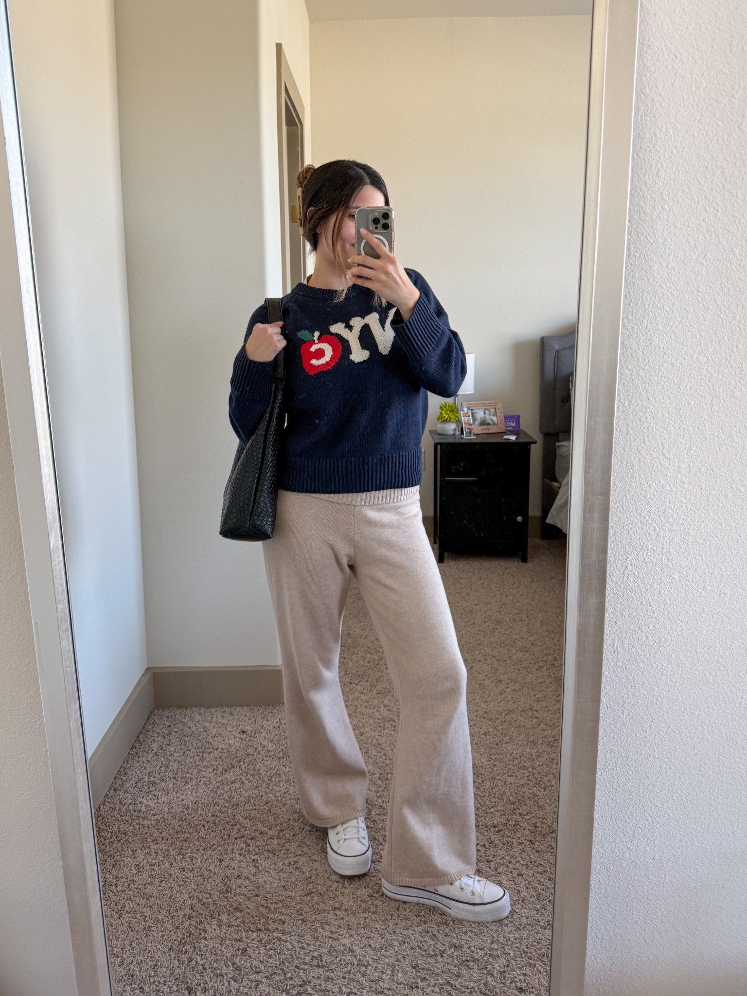 Casual spring ootd 
Size XS in sweater & S in knit pants 


Crew sweater, NYC crewneck, knit pants, fold over pants, white converse high tops, spring outfits, causal outfits for women 