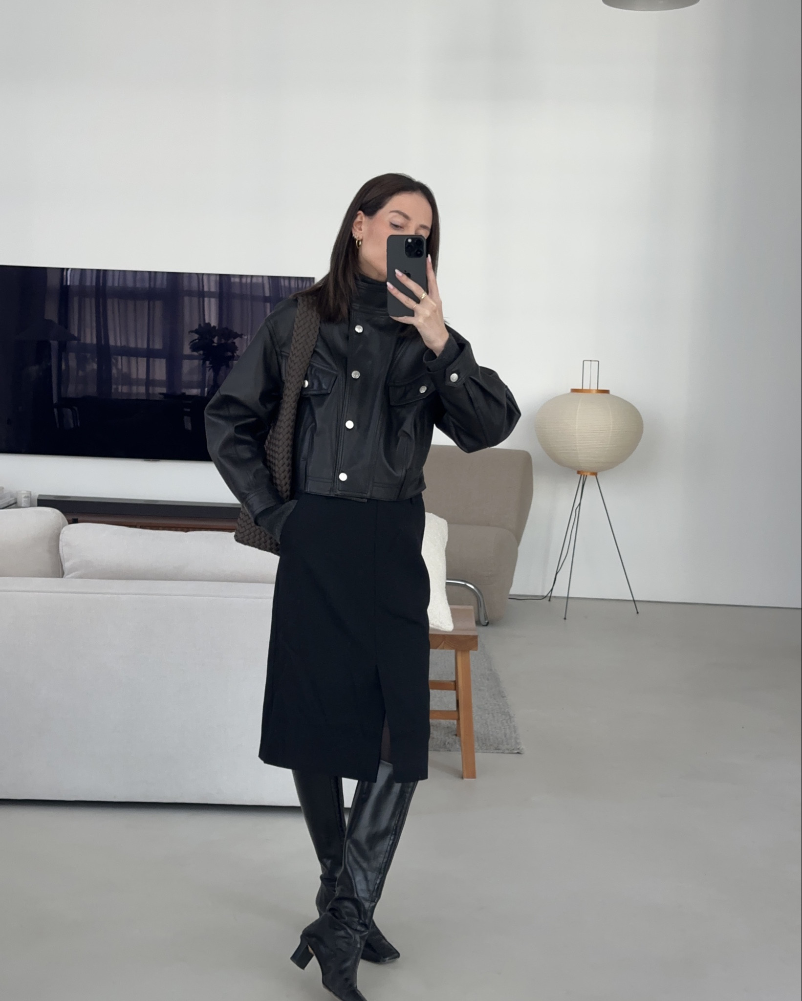 🖤 all black 

#LTKnewzealand #LTKaustralia #LTKwinter