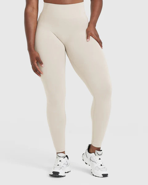 Effortless Seamless Leggings 
 Sand | Oner Active (UK / US)