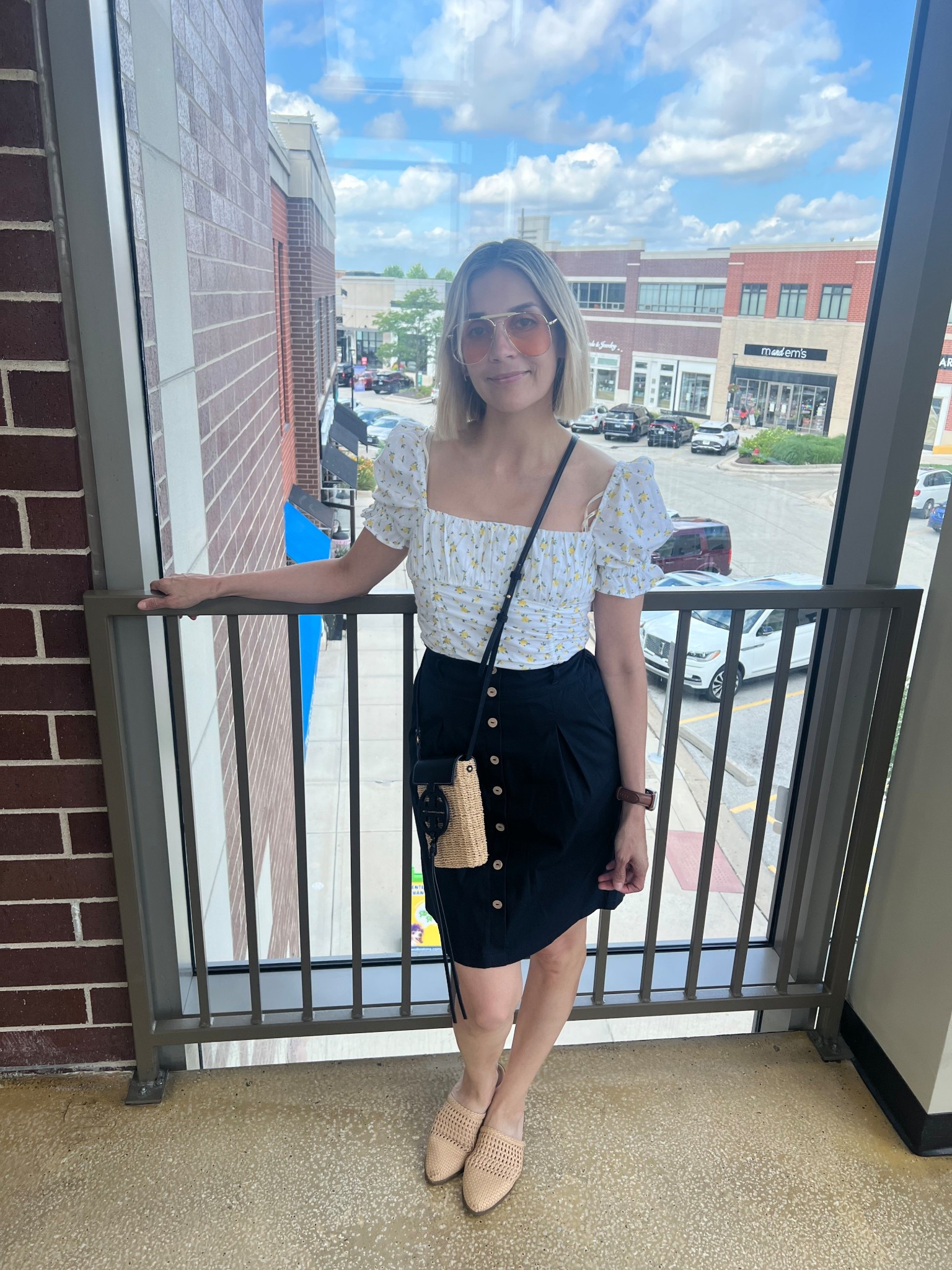 Navy skirt look
