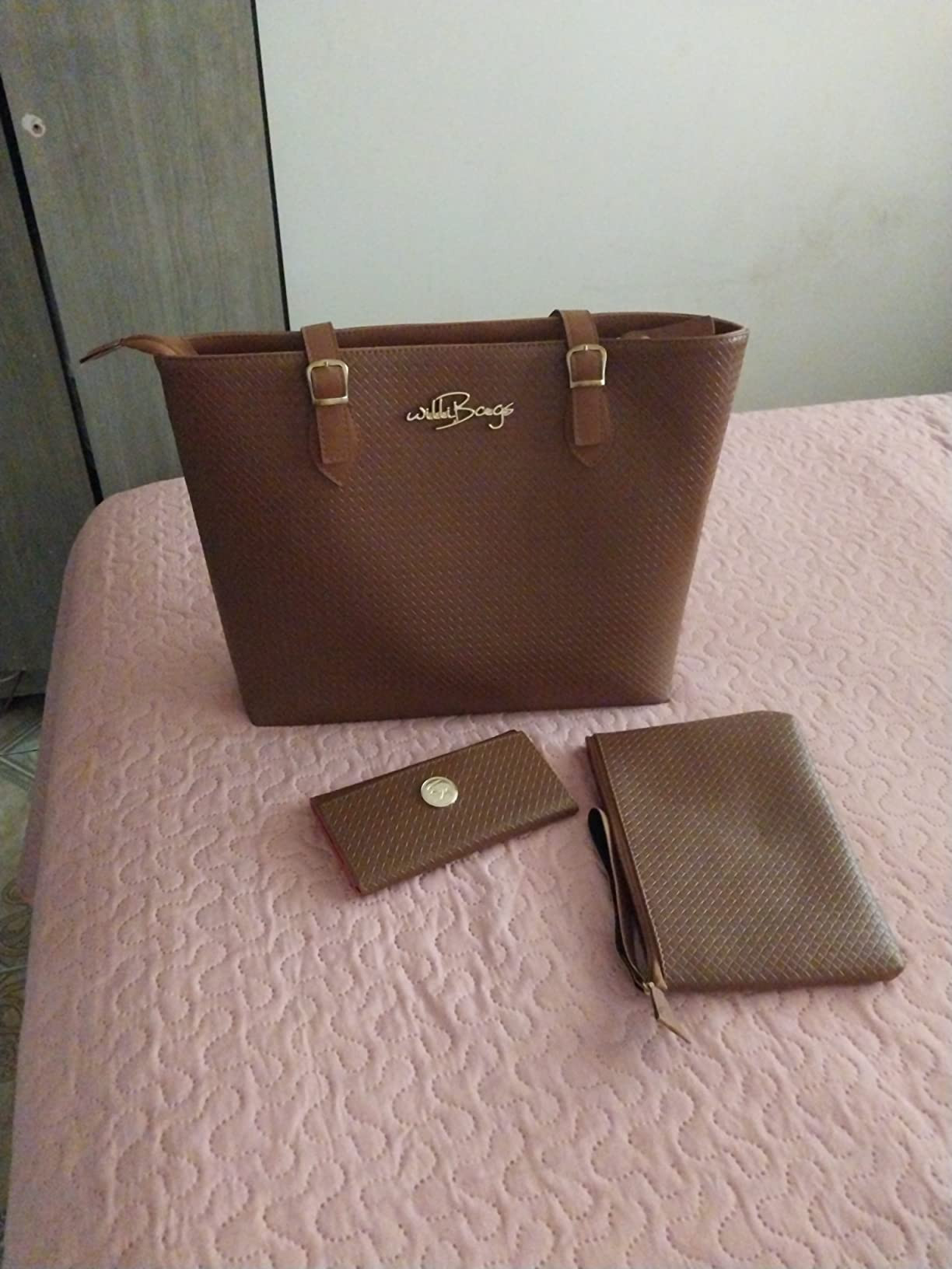 Kit Bolsa Feminina Tipo Sacola + Necessaire + Carteira Willibags | Amazon (BR)