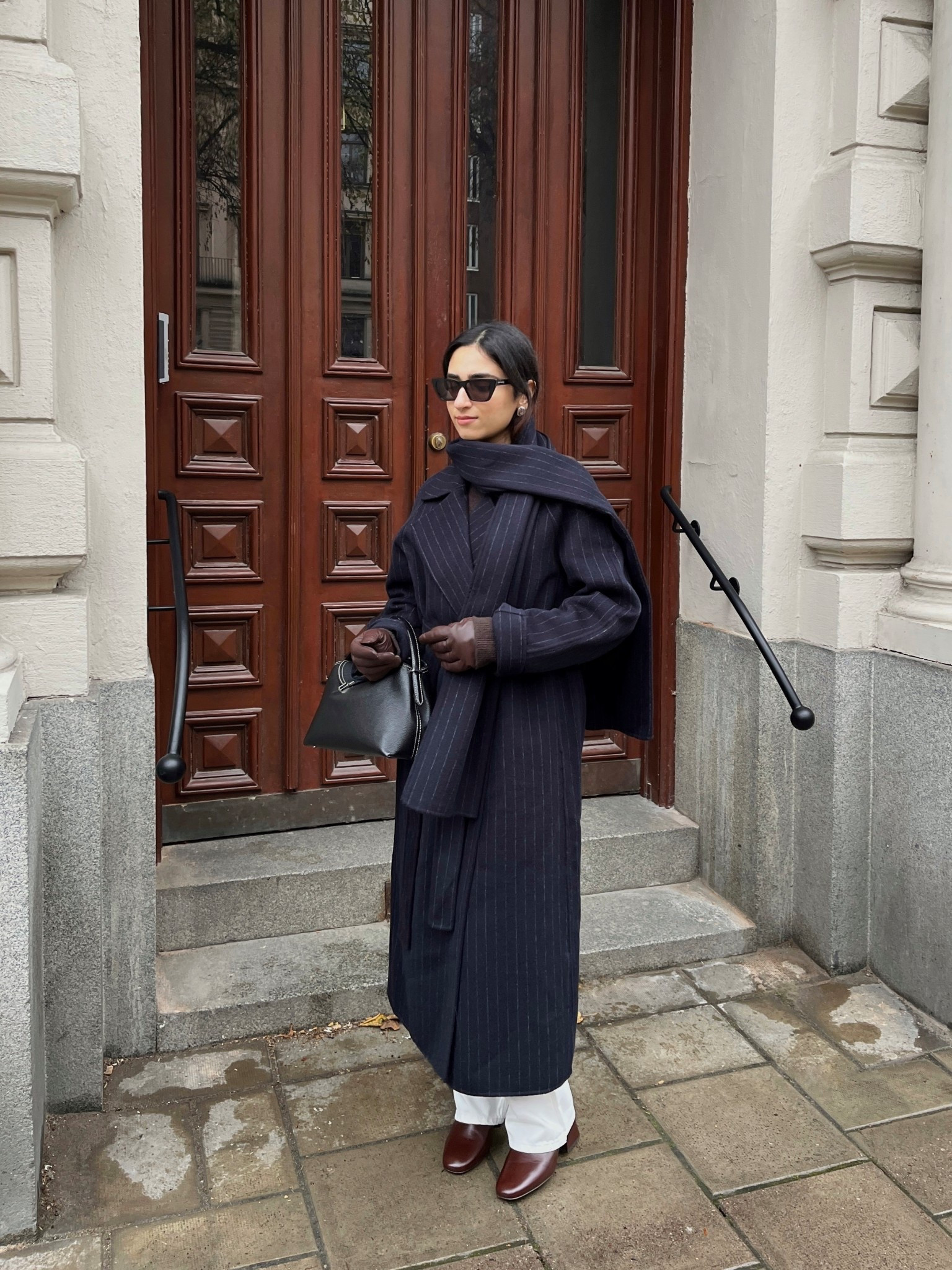 Pinstripe wool coat💙

Winter outfit, Toteme bag, Brown boots, Brown leather gloves

#LTKpetite #LTKluxury #LTKeurope