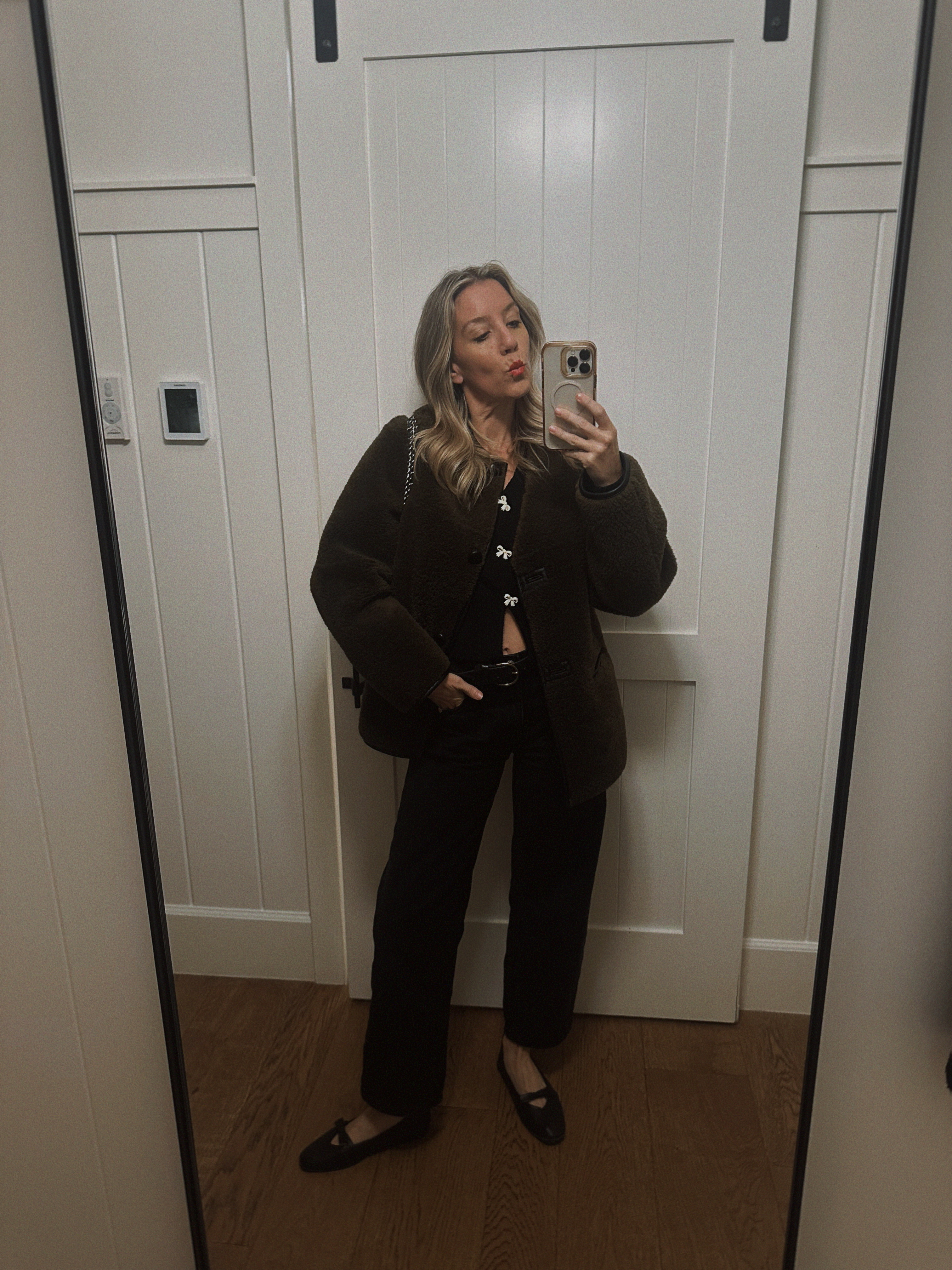 The coziest coat I own is on sale 🖤

#LTKSaleAlert #LTKGiftGuide #LTKStyleTip