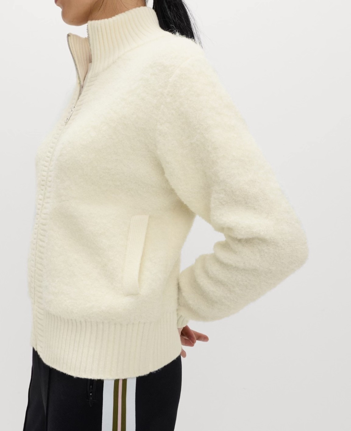 Spring zip cardigan 
Comes in two colours, on sale currently 

#LTKuk #LTKeurope #LTKspring