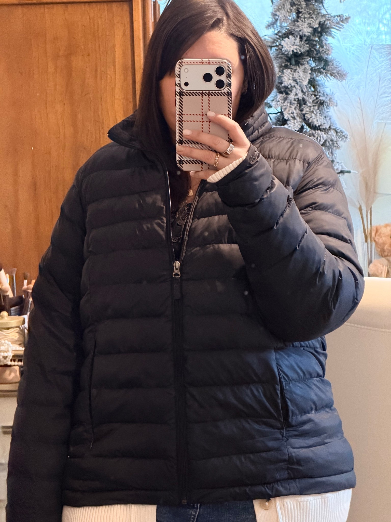Another day another time I’m wearing this puffer jacket. I wear it so much I might grab it in another color 

#LTKMidsize #LTKFindsUnder50 #LTKSeasonal