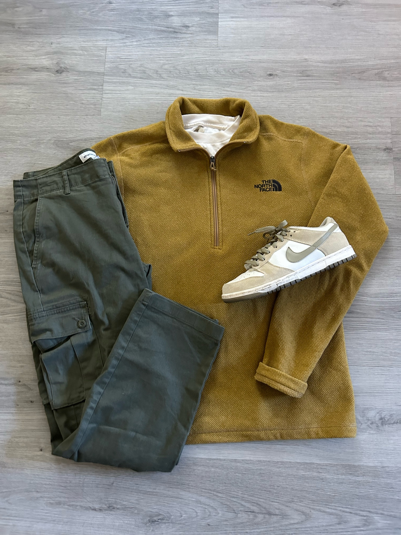 Quarter zip casual outfit 

#LTKGiftGuide #LTKmens #LTKworkwear
