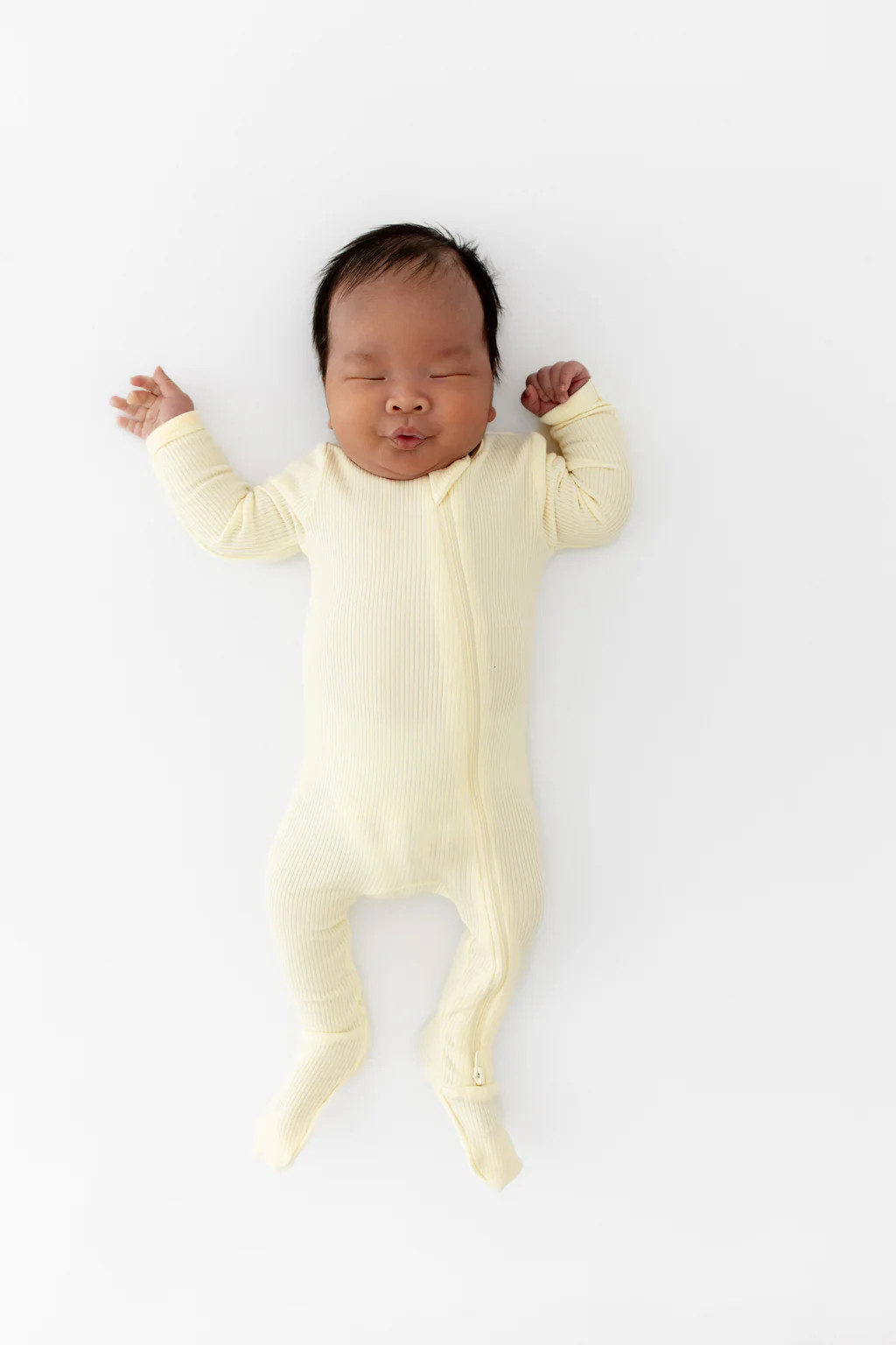 Ribbed Zipper Footie in Chamomile | Kyte Baby