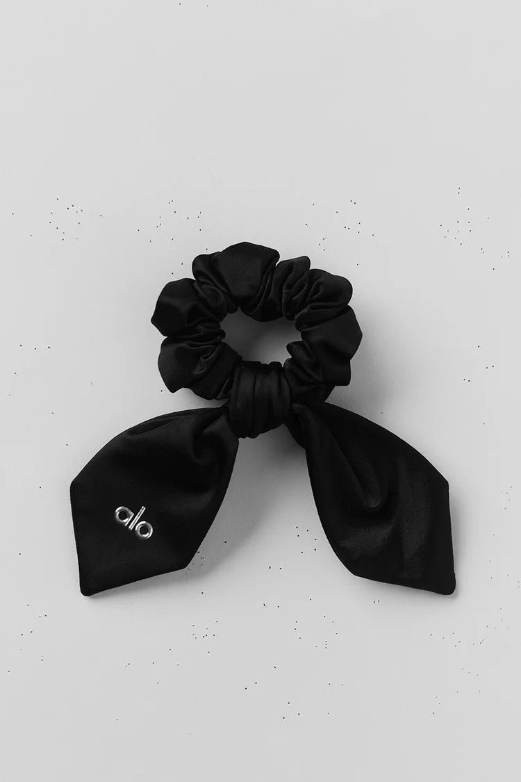 Airlift Rhythm Scrunchie | Alo Yoga (US)