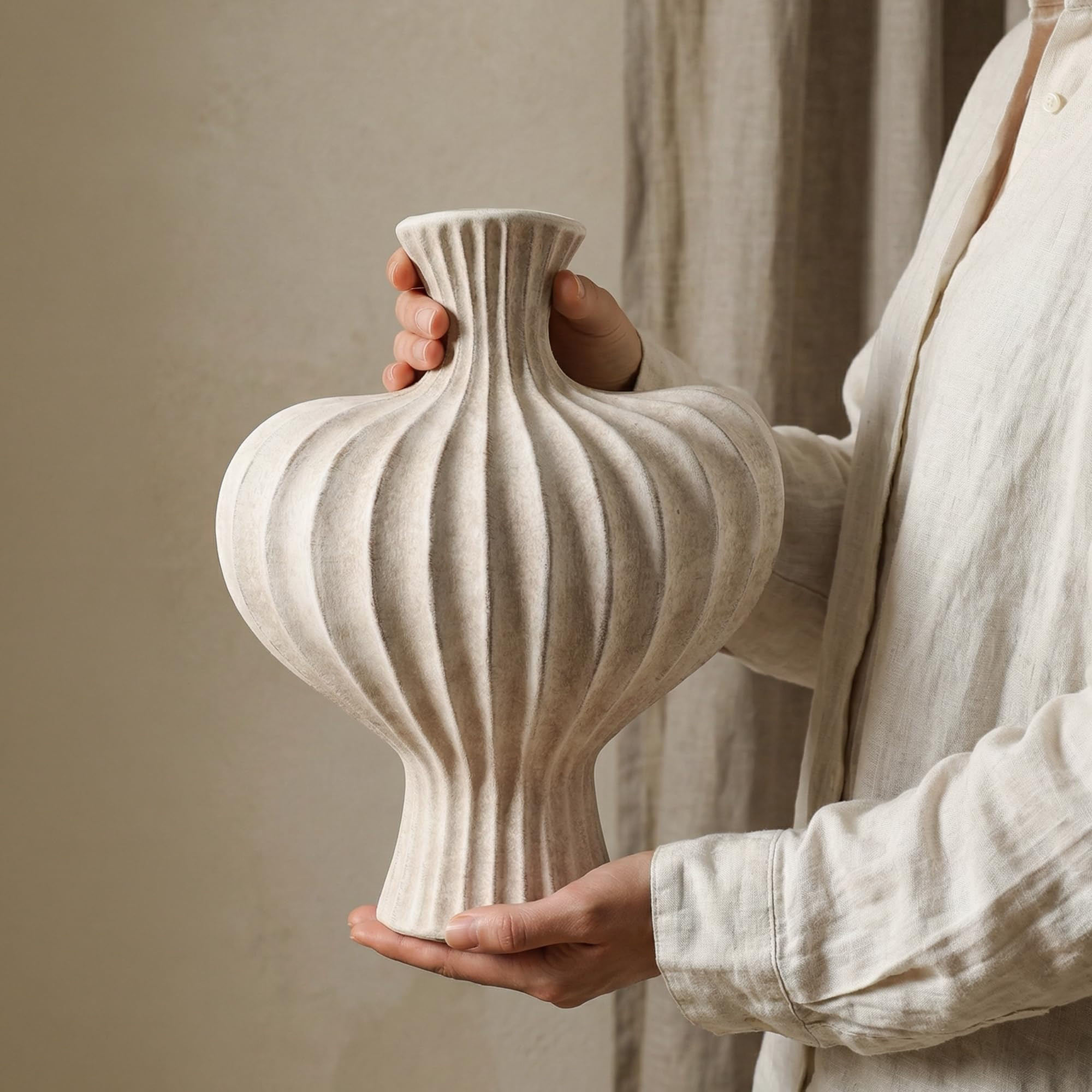 Amazon.com: Ceramic Flower Vase Home Decor,11" Rustic Vintage Clay Beige Heart Terracotta Vases Farmhouse Table Vases Living Room Decor Pottery Pots for Home Shelf Coffee Dining Desk Fireplace : Home & Kitchen | Amazon (US)