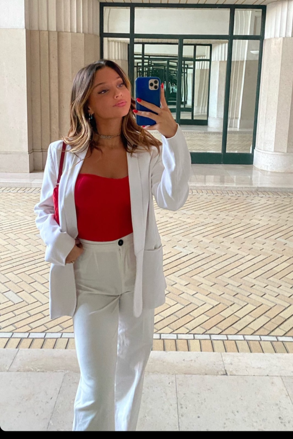 Night ootd ❤️🤍#blazer#paris#jacquemus#chiv#classy#black#cream#warm#influenceurootd#parisianstylr#elegantstyle

#LTKeurope #LTKbump #LTKSeasonal