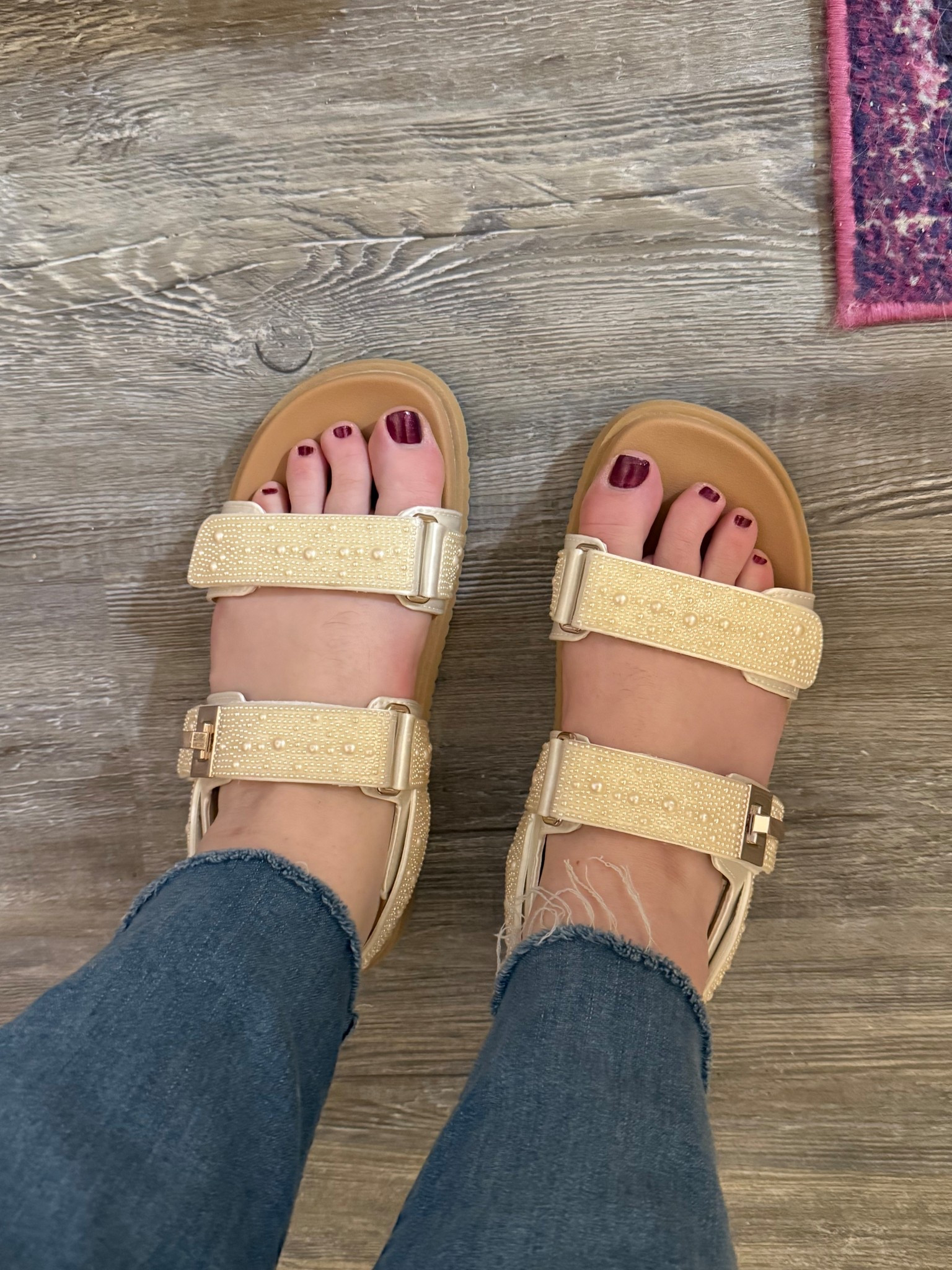 Pearl dad sandals… currently 25% off making them under $30! 

#LTKFindsUnder50 #LTKShoeCrush #LTKSaleAlert