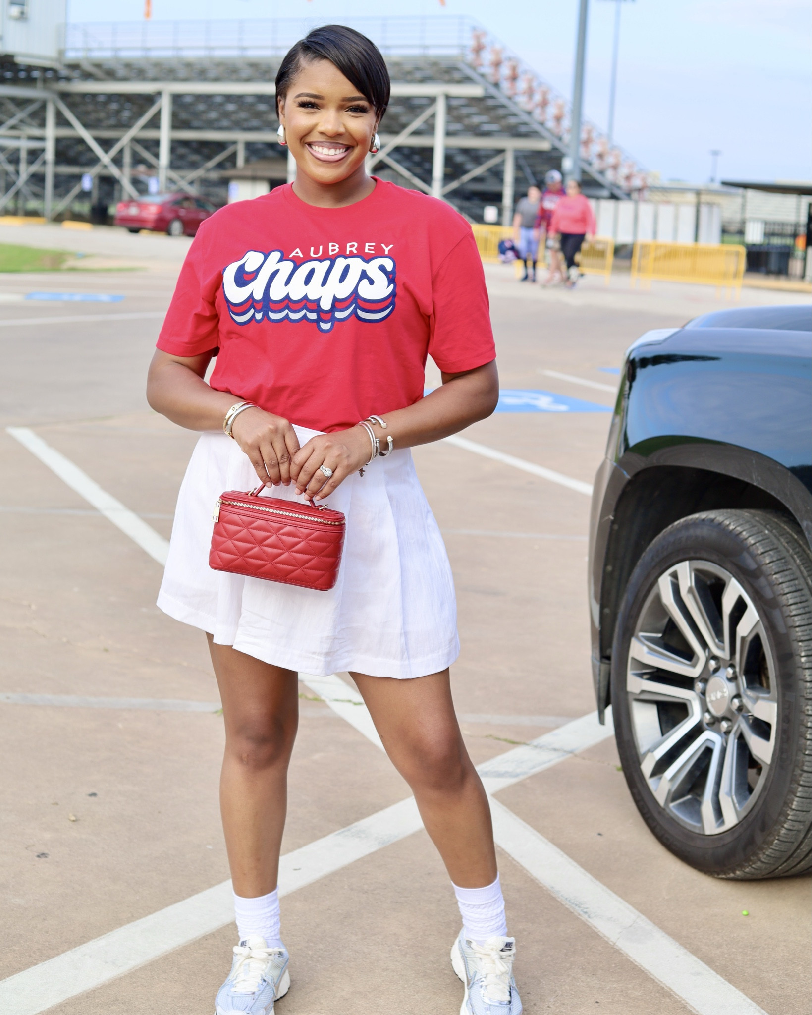 Fit + Face 🏈❤️

Football Mom. Game Day Outfit  

#LTKSeasonal #LTKMidsize #LTKStyleTip