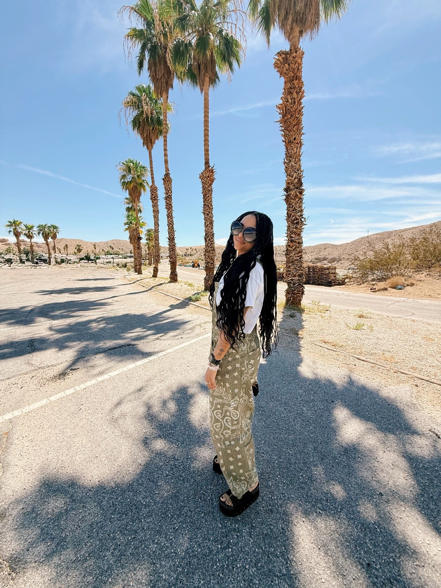 paisley bandana print overalls 🌾  @Three Bird Nest  code: julesnicholsss for 20% off regular priced items 🤍

#LTKootd #LTKdayinmylife #LTKSeasonal