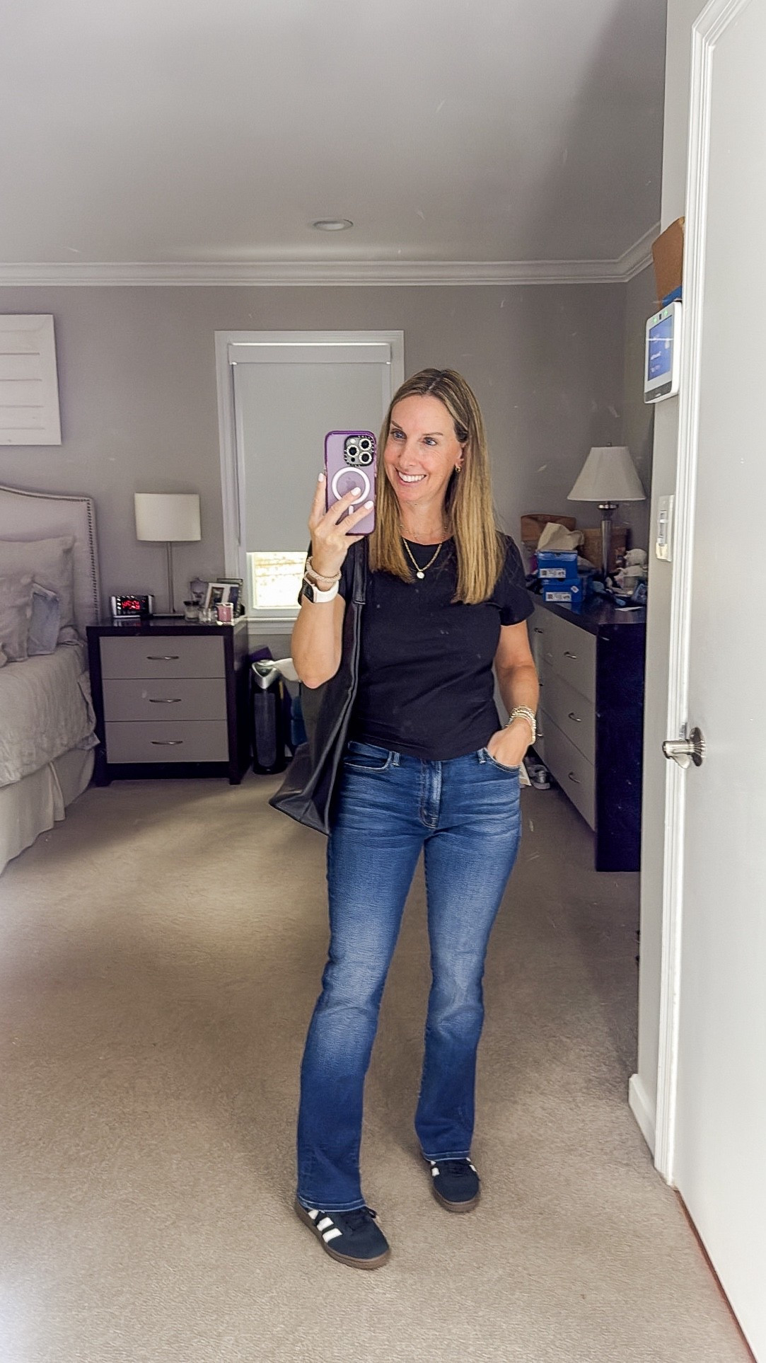 Easy casual fall outfit
Fitted tee, good jeans and sneakers


#LTKPetite #LTKOver40