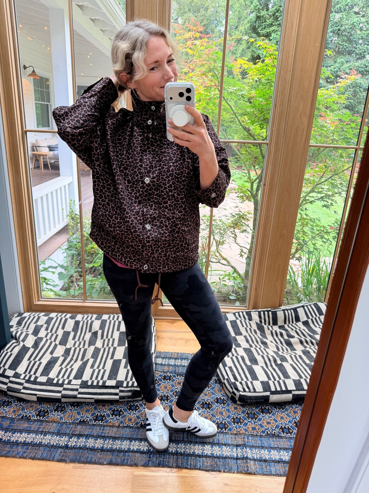 BUTTERY SOFT leggings that don’t show anything underneath. Thank god for these.

#LTKgrwm #LTKmomlife #LTKOver40